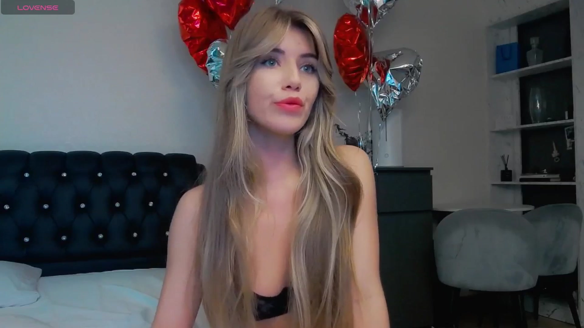 Gallery image thumbnail from KilianSou's myfreecams stream on, 03/20/2025, 11:47 image 9 of 20