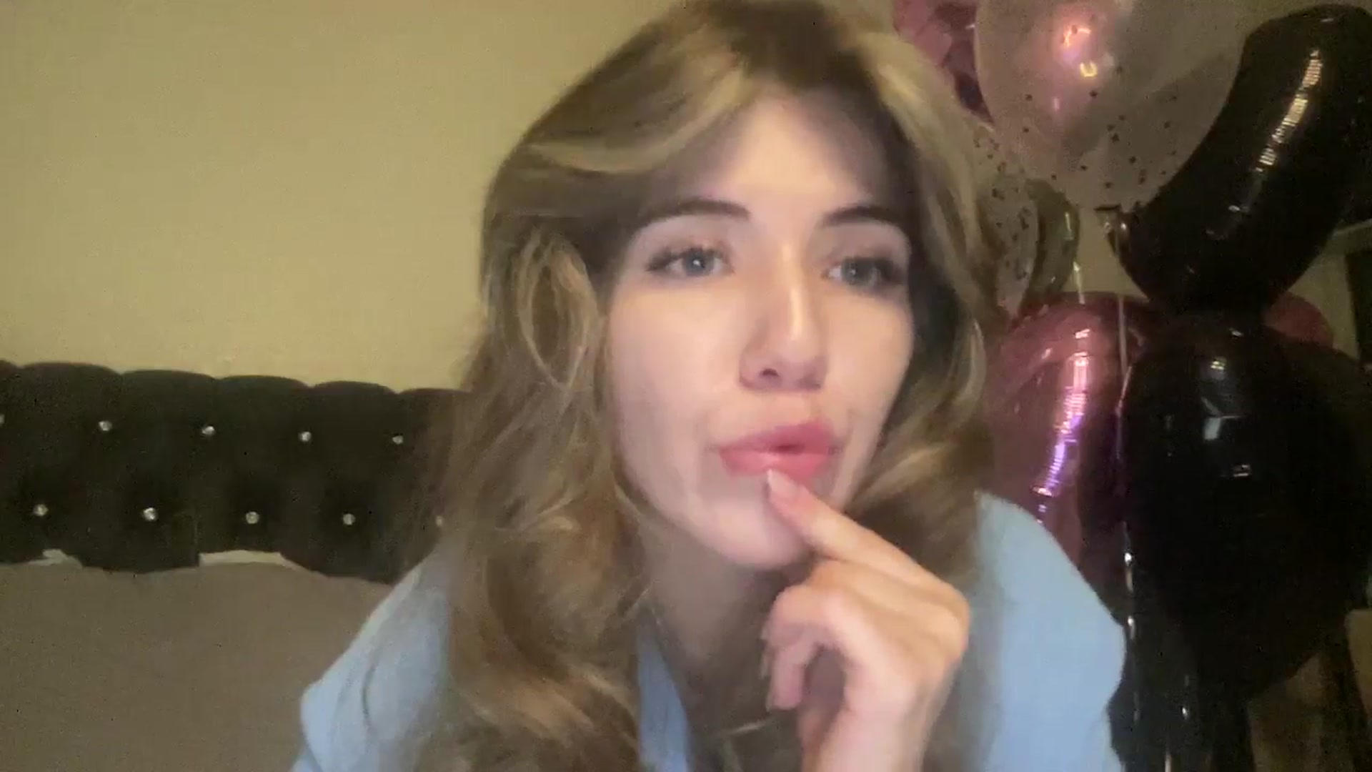 Gallery image thumbnail from KilianSou's myfreecams stream on, 03/24/2025, 09:59 image 17 of 20