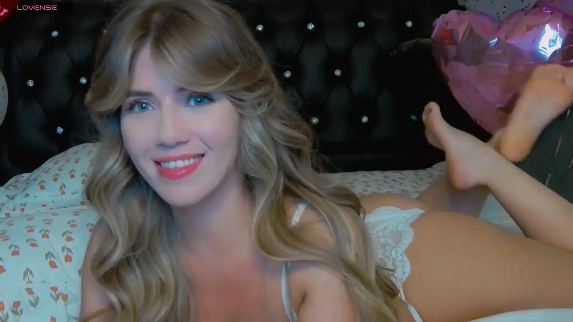 Gallery image thumbnail from KilianSou's myfreecams stream on, 03/31/2025, 02:42 image 11 of 20