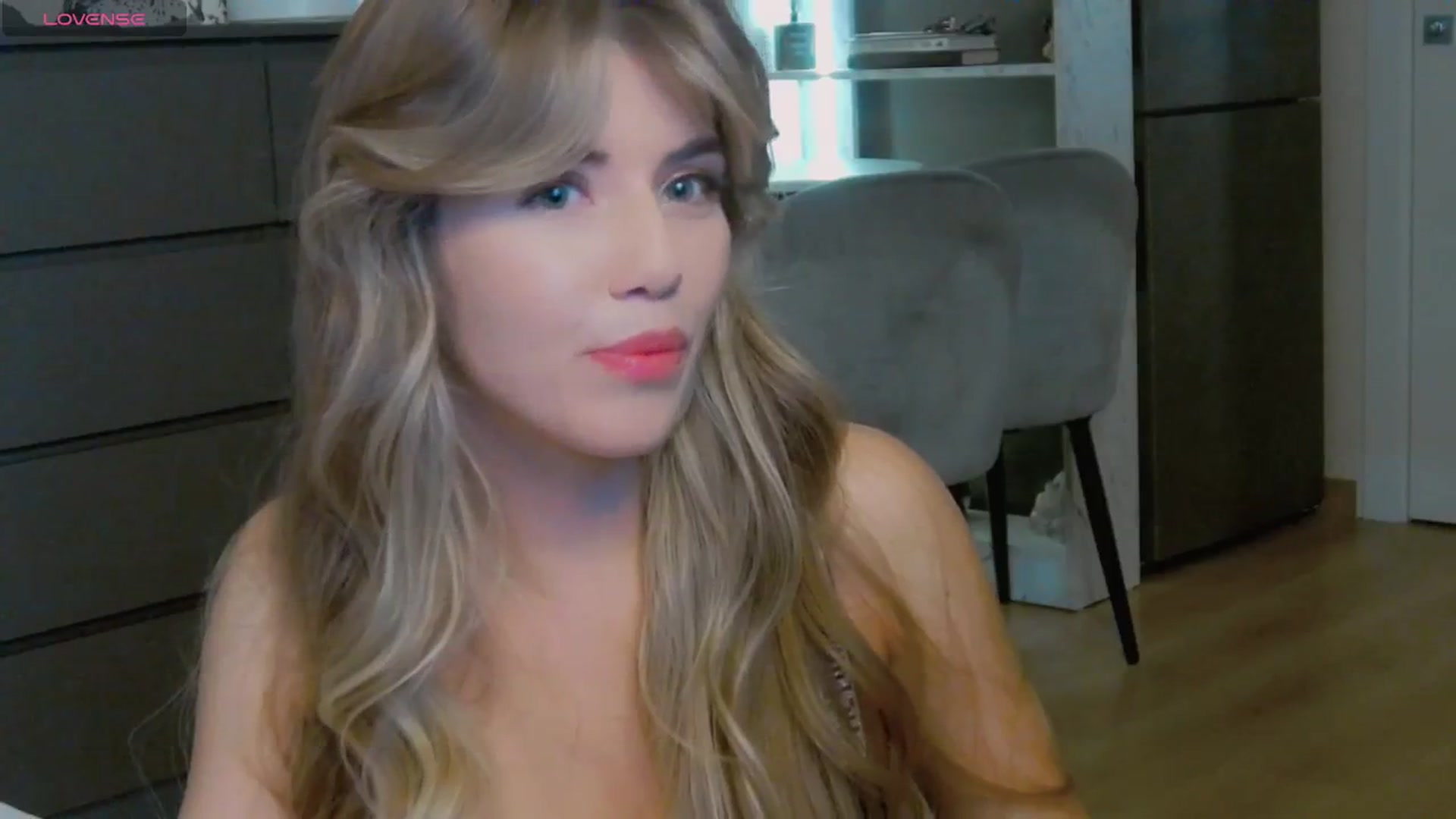 Gallery image thumbnail from KilianSou's myfreecams stream on, 04/01/2025, 02:46 image 19 of 20