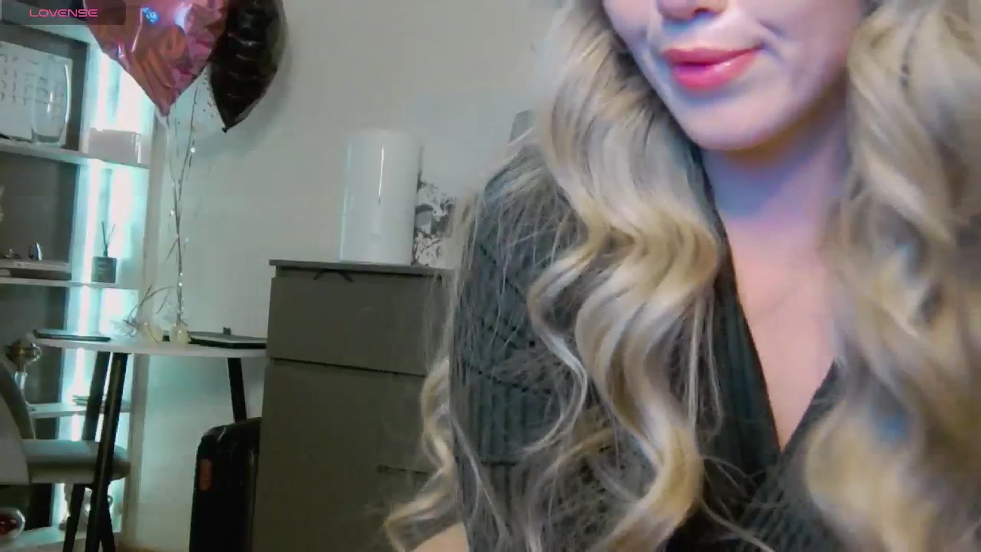 Gallery image thumbnail from KilianSou's myfreecams stream on, 04/05/2025, 06:38 image 18 of 20