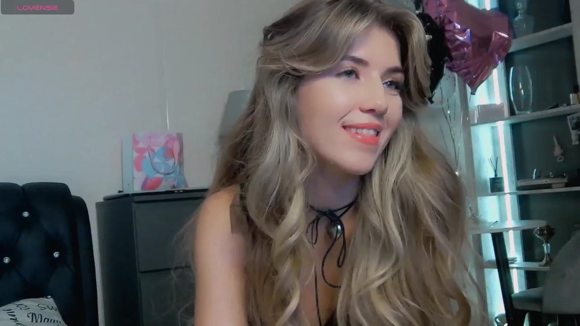Gallery image thumbnail from KilianSou's myfreecams stream on, 04/06/2025, 05:54 image 19 of 20