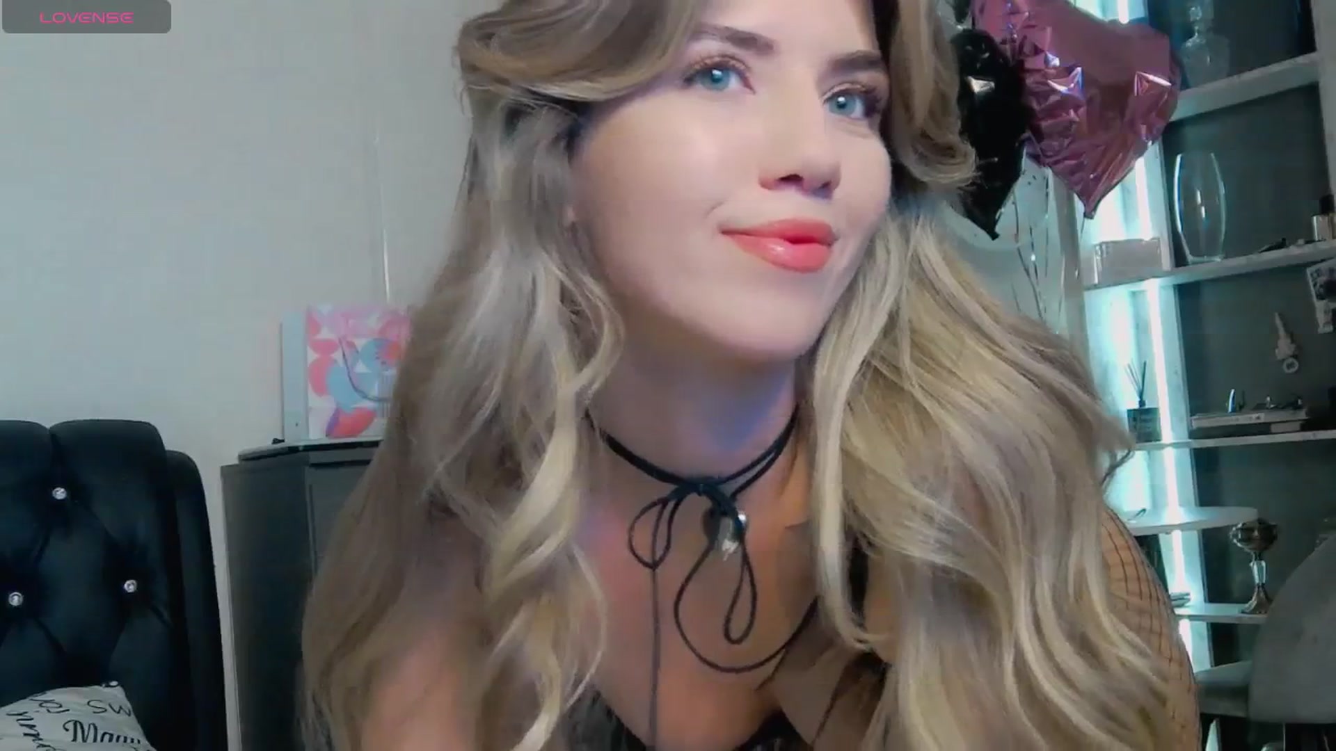 Gallery image thumbnail from KilianSou's myfreecams stream on, 04/06/2025, 05:54 image 17 of 20