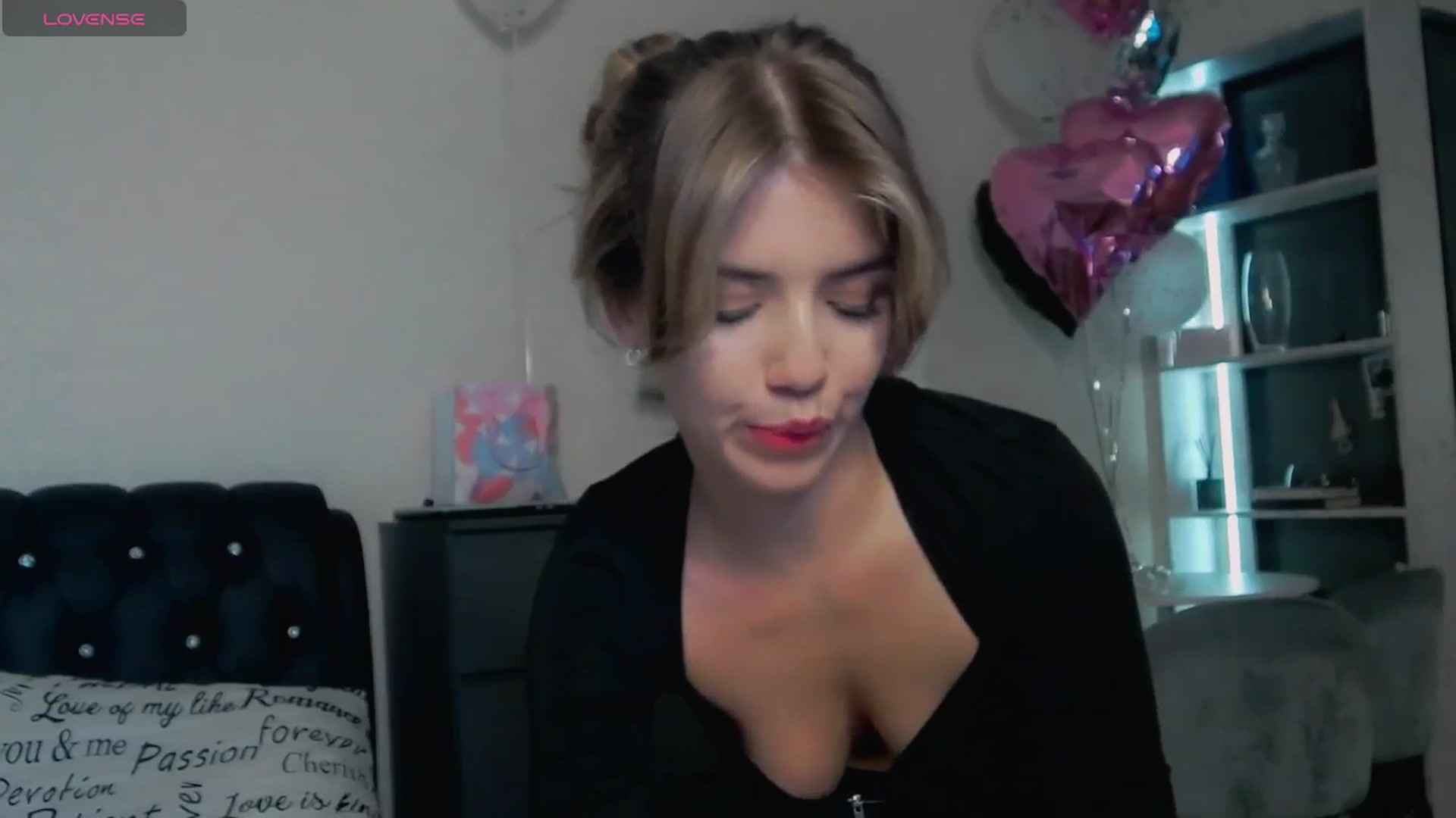 Gallery image thumbnail from KilianSou's myfreecams stream on, 04/07/2025, 08:16 image 18 of 20