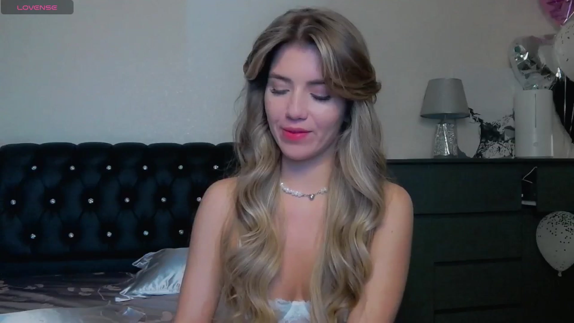 Gallery image thumbnail from KilianSou's myfreecams stream on, 04/19/2025, 08:06 image 19 of 20
