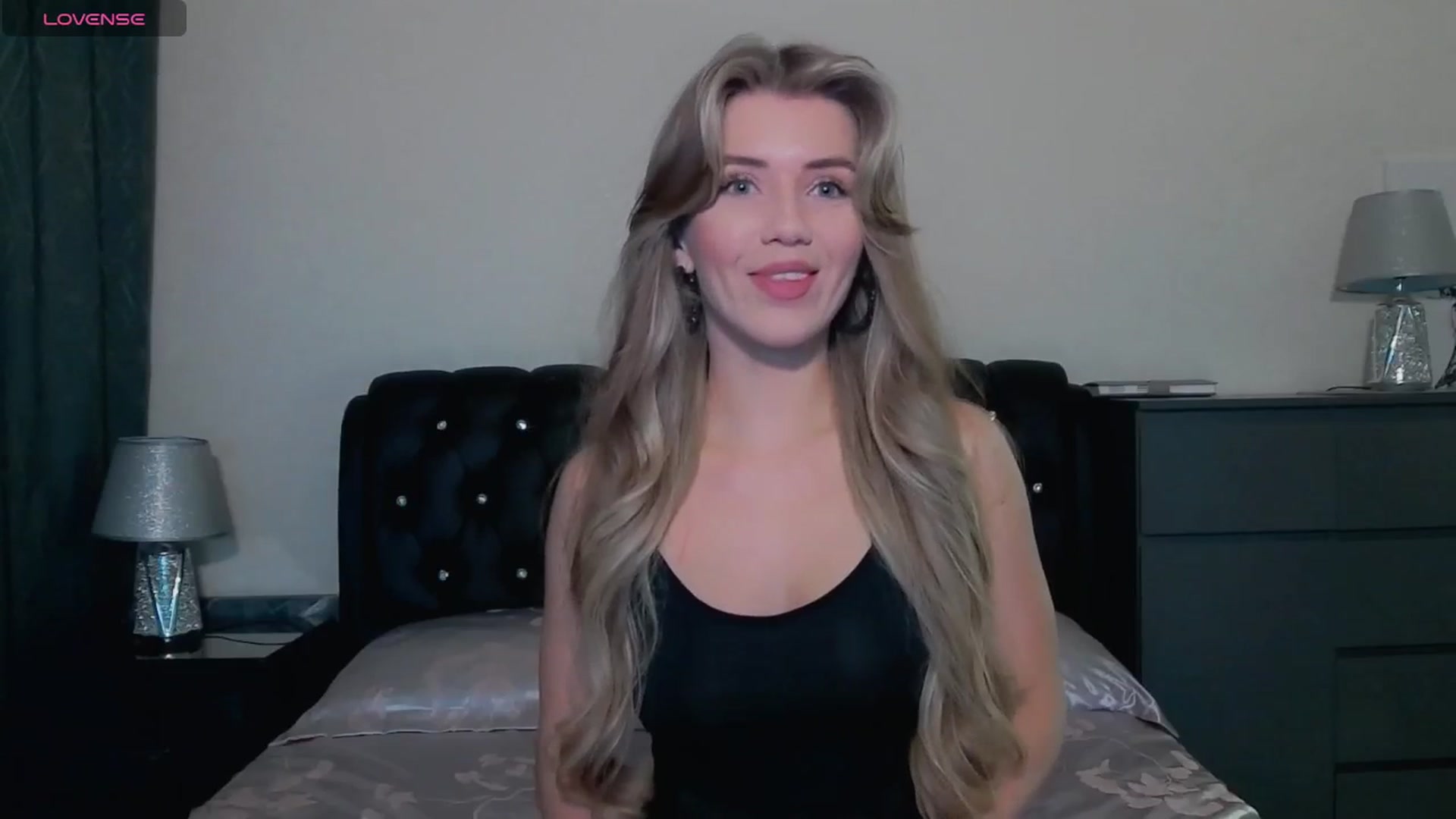 Gallery image thumbnail from KilianSou's myfreecams stream on, 04/29/2025, 24:06 image 2 of 20