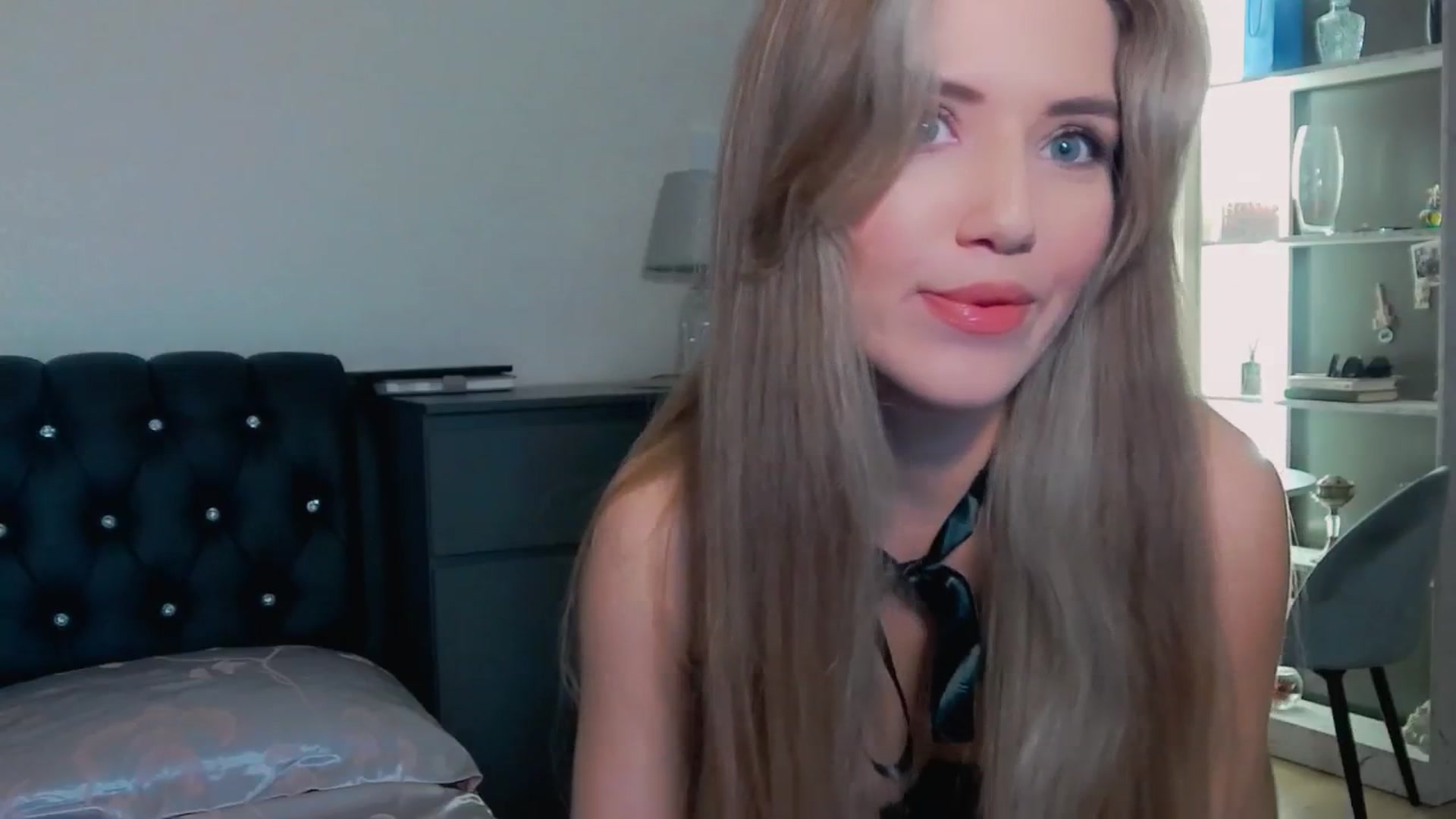 Gallery image thumbnail from KilianSou's myfreecams stream on, 05/02/2025, 09:15 image 20 of 20