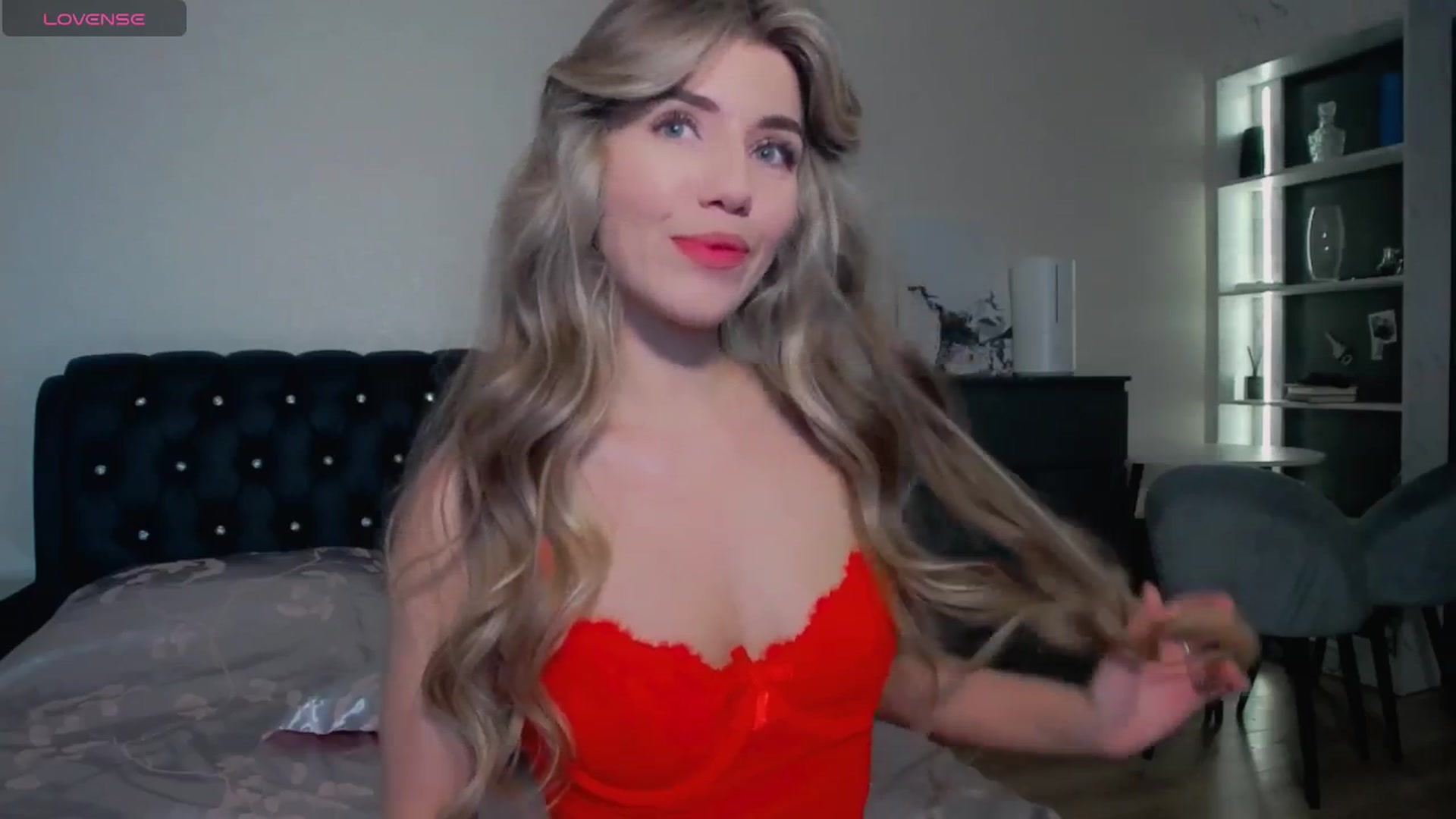 Gallery image thumbnail from KilianSou's myfreecams stream on, 05/14/2025, 04:15 image 2 of 20