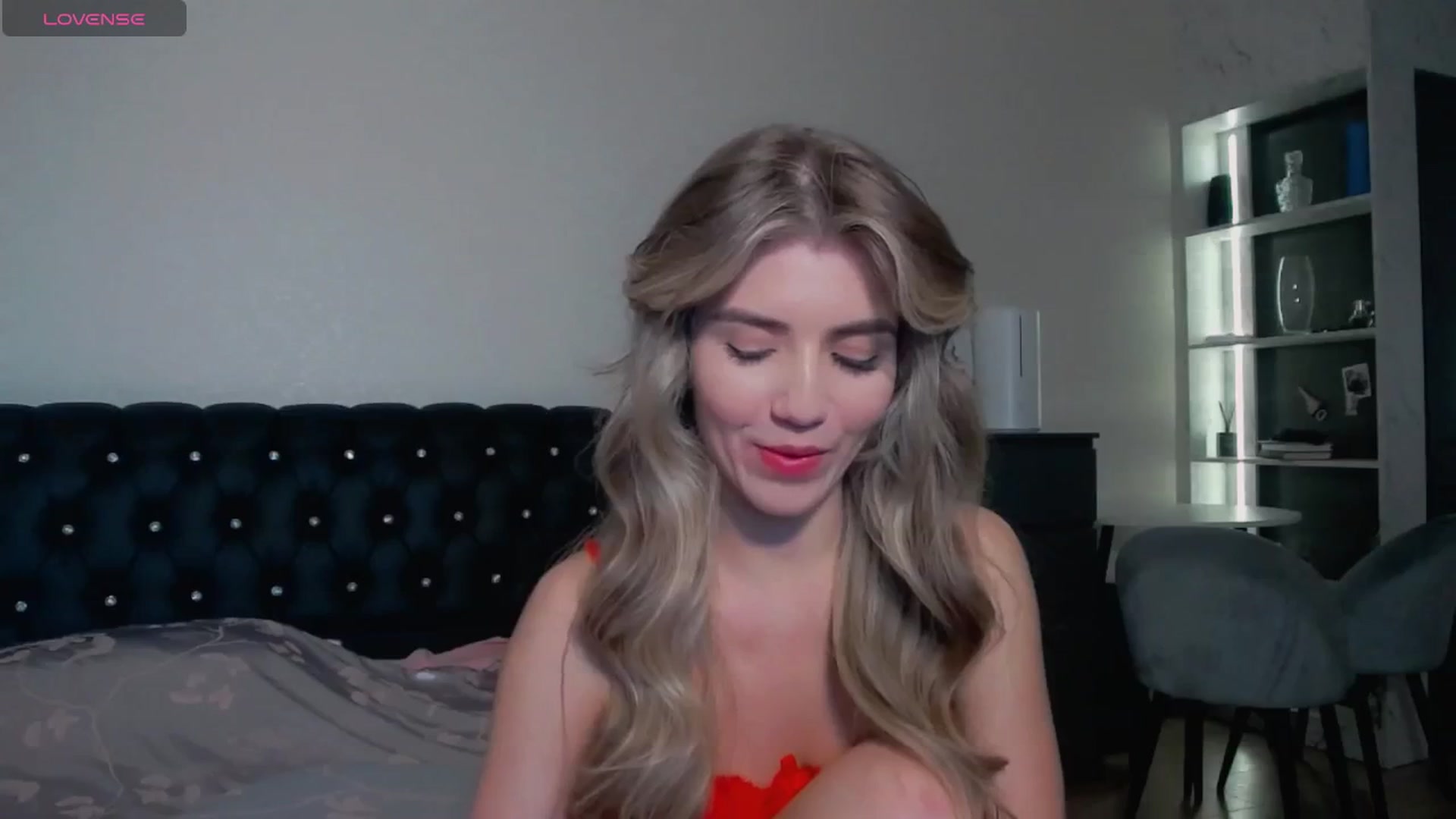 Gallery image thumbnail from KilianSou's myfreecams stream on, 05/14/2025, 05:25 image 6 of 20