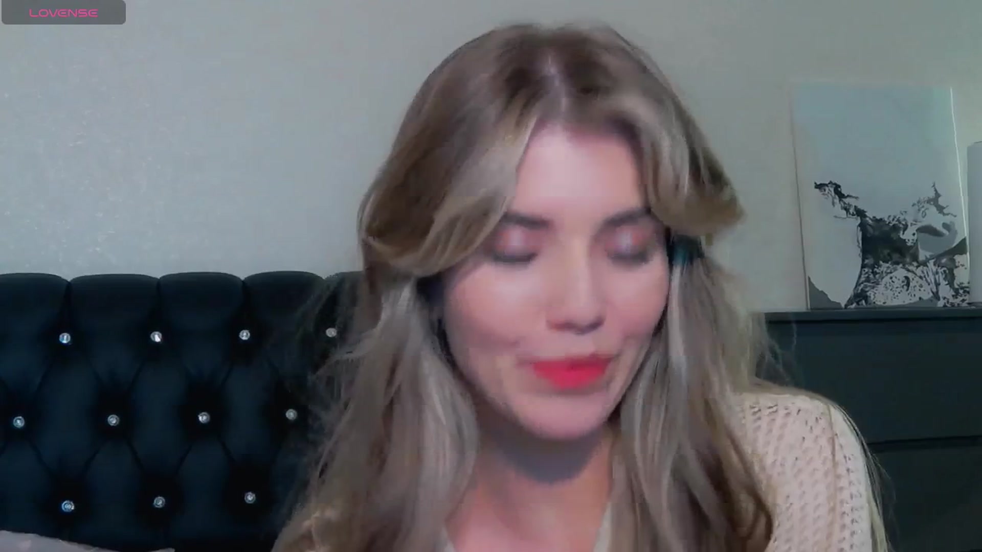 Gallery image thumbnail from KilianSou's myfreecams stream on, 05/15/2025, 06:17 image 9 of 20