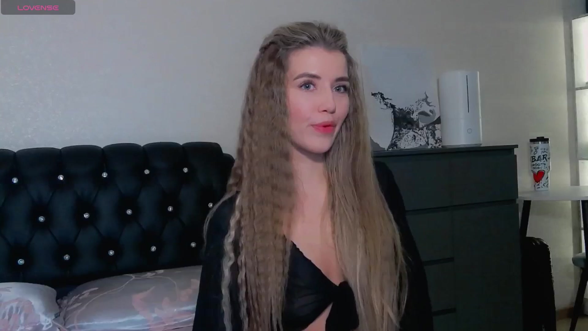 Gallery image thumbnail from KilianSou's myfreecams stream on, 05/17/2025, 05:57 image 17 of 20