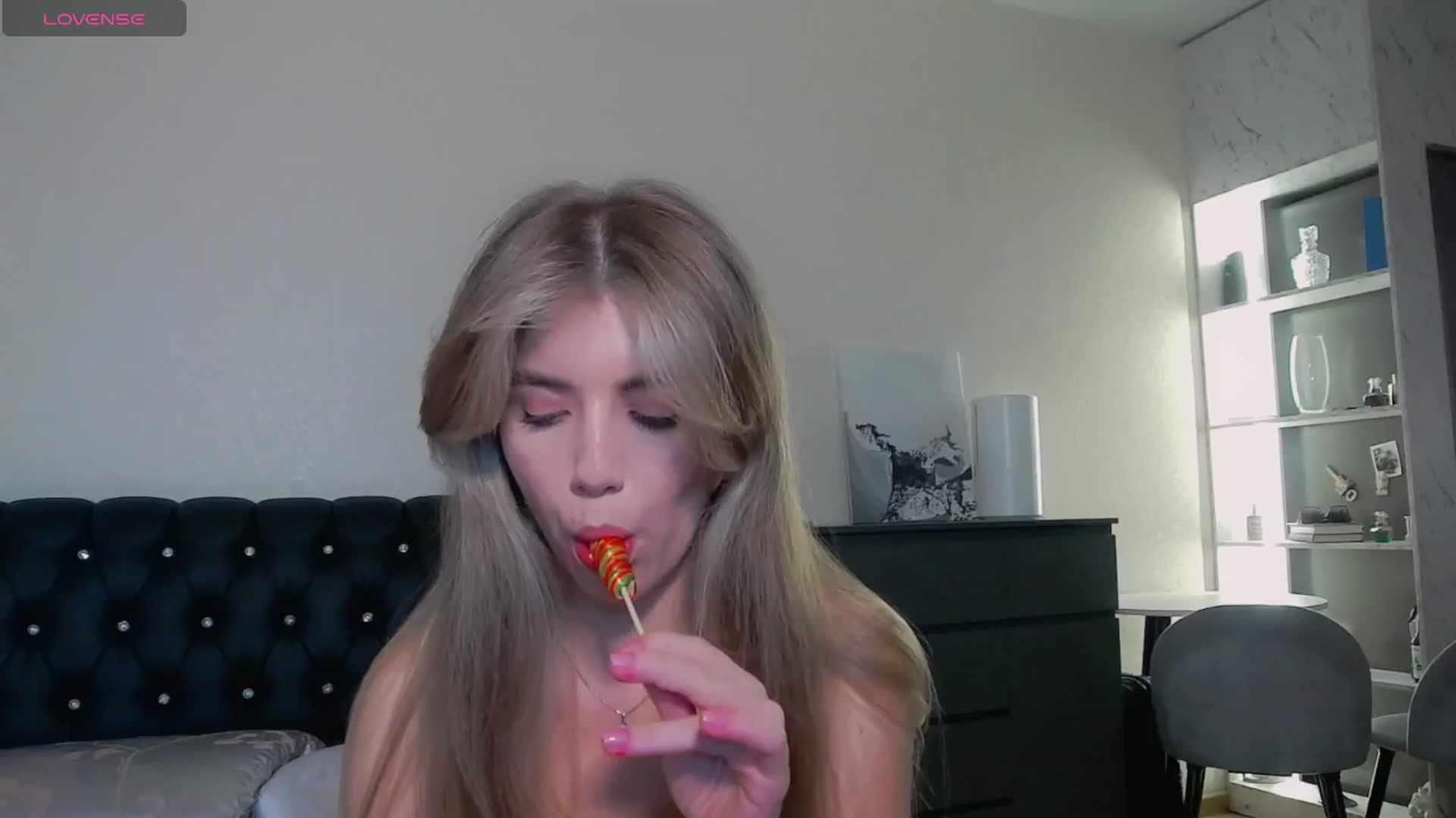 Gallery image thumbnail from KilianSou's myfreecams stream on, 05/24/2025, 04:00 image 1 of 20