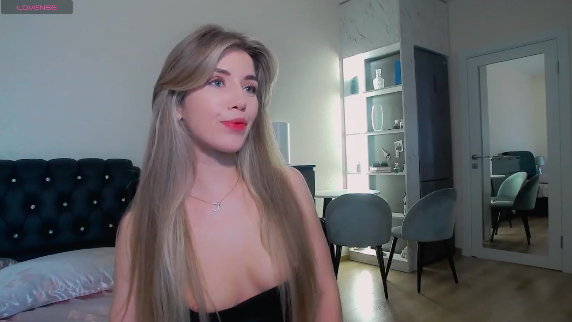 Gallery image thumbnail from KilianSou's myfreecams stream on, 05/24/2025, 04:00 image 16 of 20