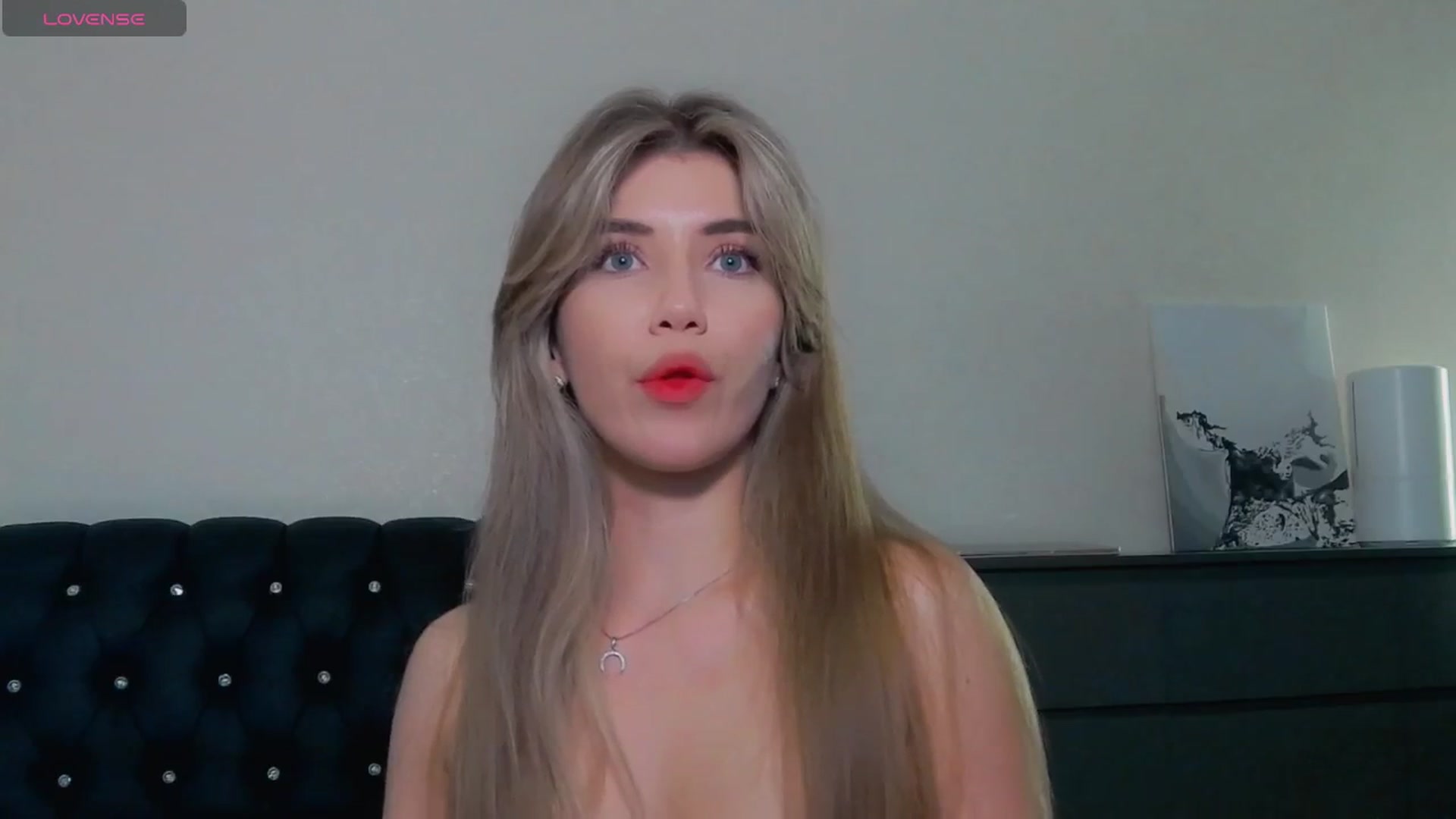 Gallery image thumbnail from KilianSou's myfreecams stream on, 05/24/2025, 04:00 image 5 of 20