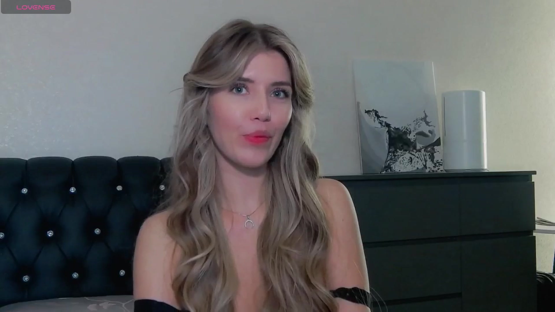 Gallery image thumbnail from KilianSou's myfreecams stream on, 05/25/2025, 04:54 image 19 of 20