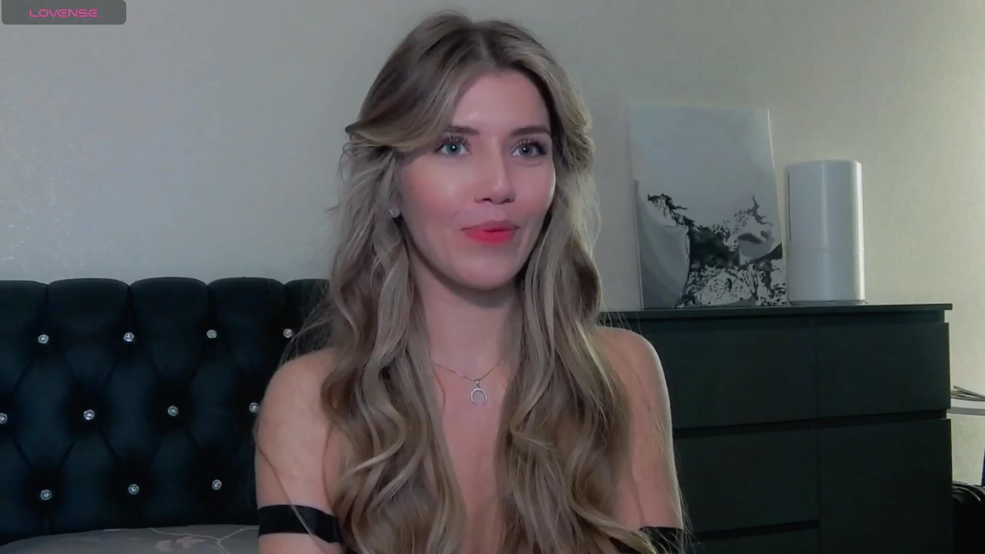 Gallery image thumbnail from KilianSou's myfreecams stream on, 05/25/2025, 04:54 image 17 of 20