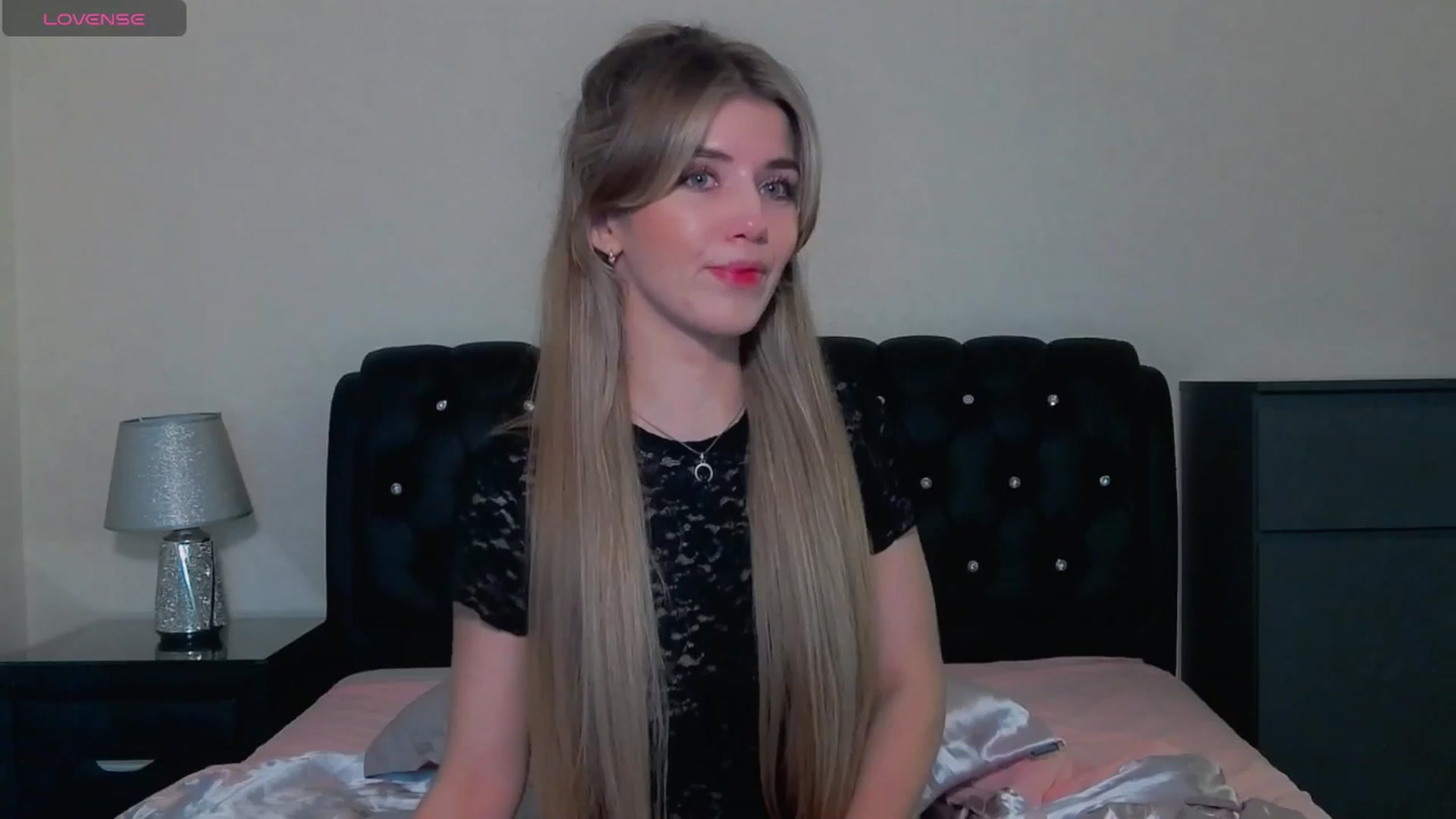 Gallery image thumbnail from KilianSou's myfreecams stream on, 06/03/2025, 03:06 image 20 of 20