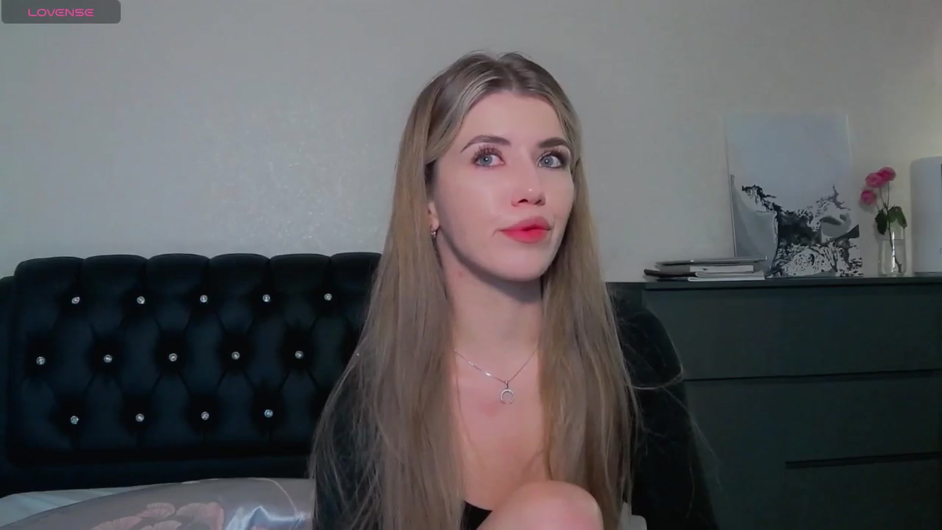 Gallery image thumbnail from KilianSou's myfreecams stream on, 06/09/2025, 03:08 image 2 of 20