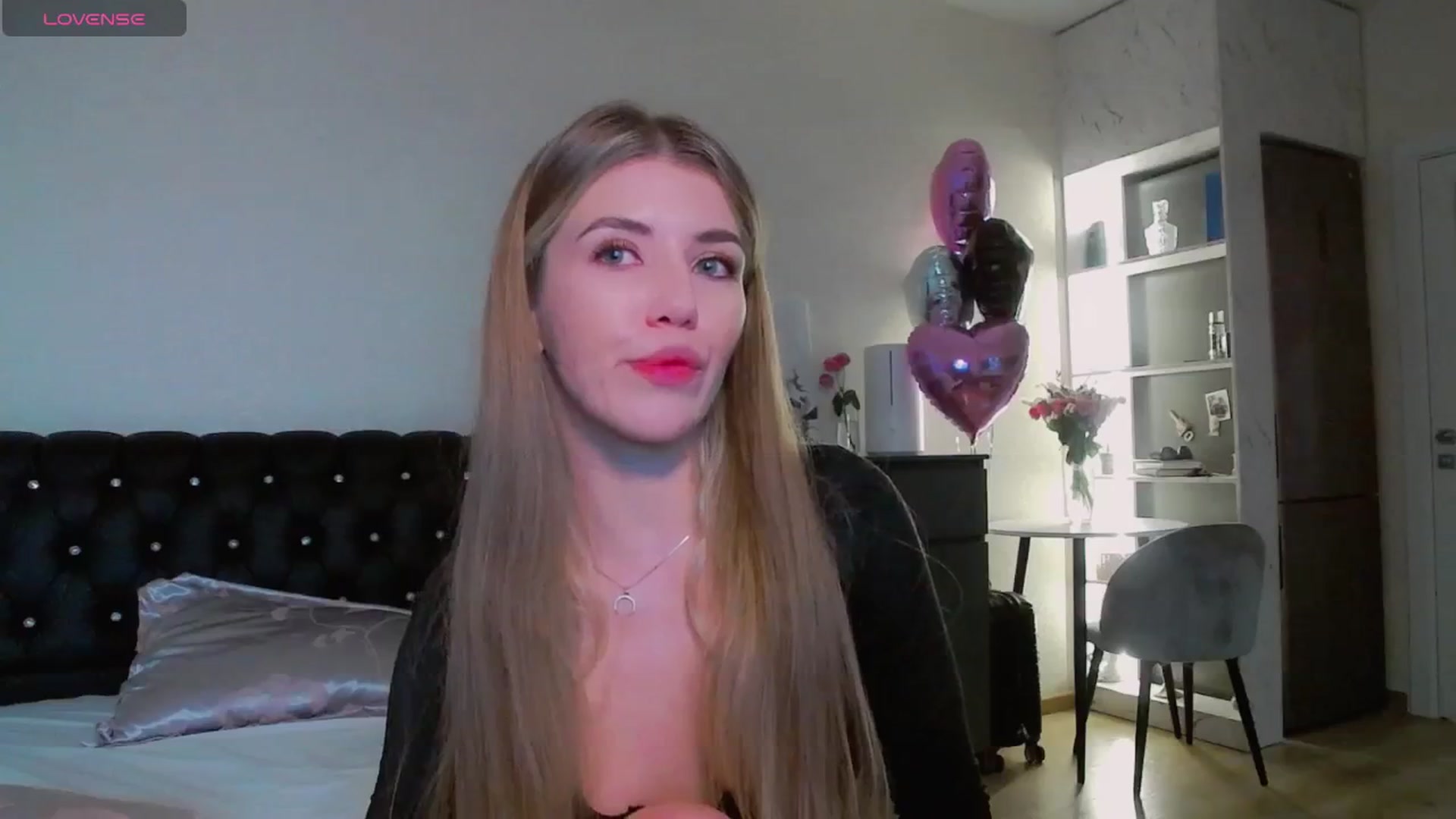 Gallery image thumbnail from KilianSou's myfreecams stream on, 06/09/2025, 05:58 image 7 of 20