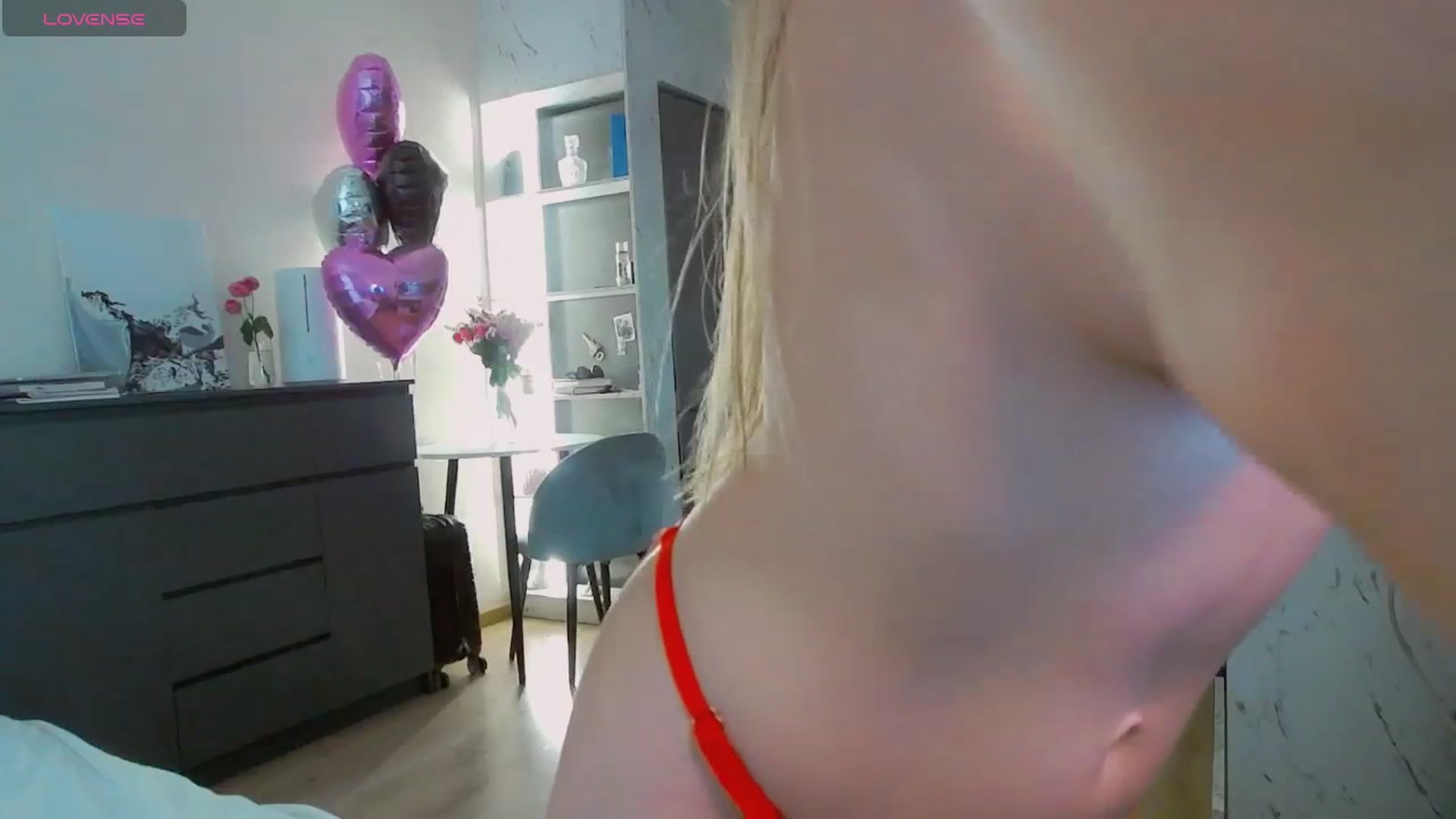 Gallery image thumbnail from KilianSou's myfreecams stream on, 06/09/2025, 08:49 image 19 of 20