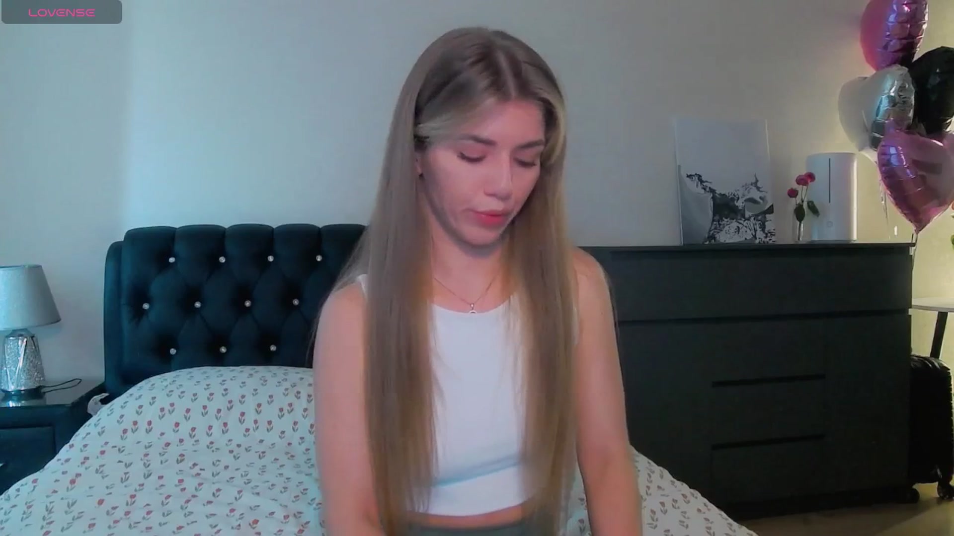 Gallery image thumbnail from KilianSou's myfreecams stream on, 06/10/2025, 03:50 image 11 of 20