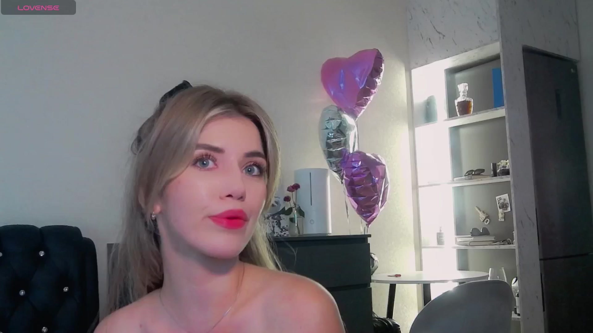 Gallery image thumbnail from KilianSou's myfreecams stream on, 06/15/2025, 04:38 image 15 of 20