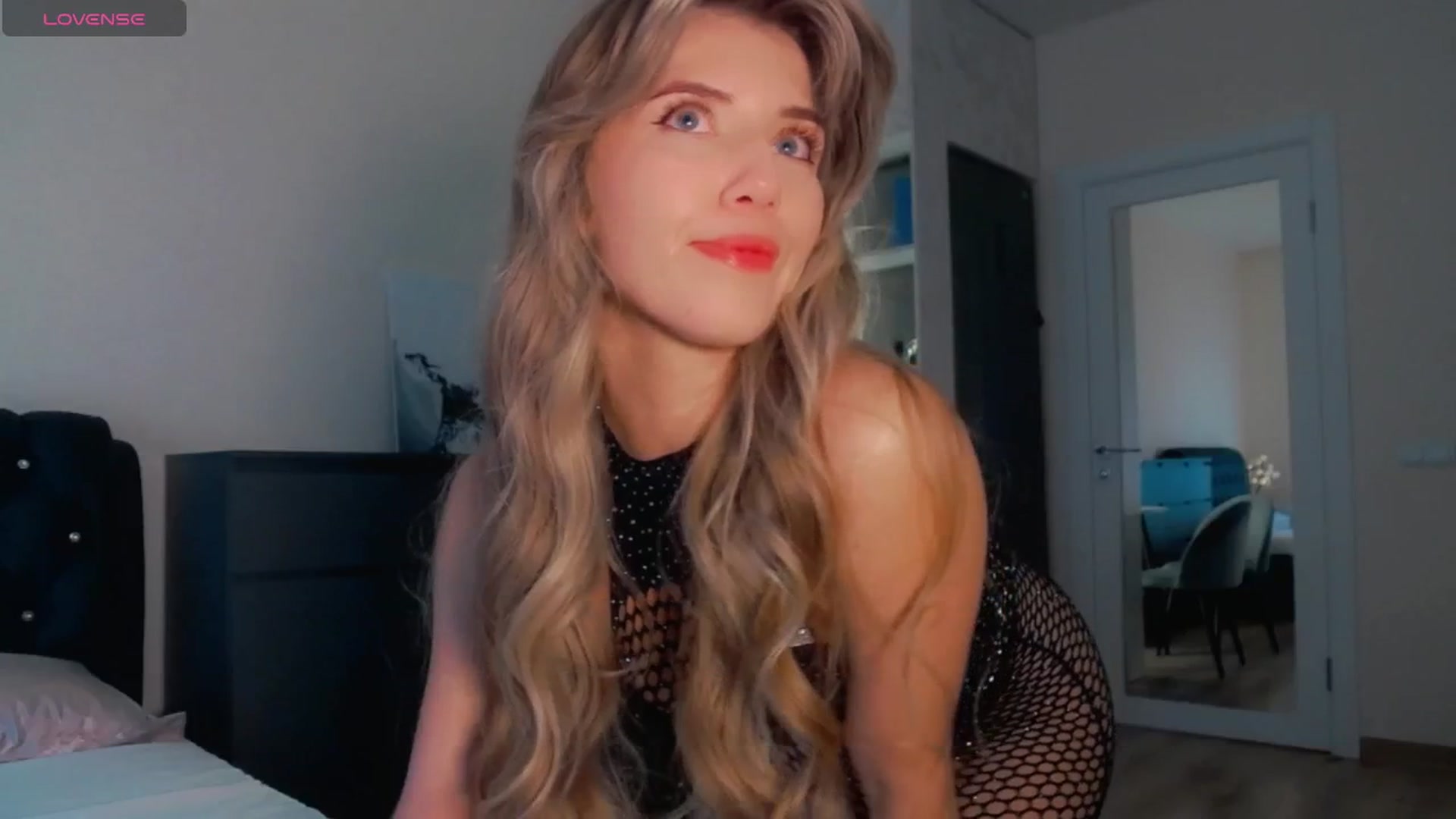 Gallery image thumbnail from KilianSou's myfreecams stream on, 06/25/2025, 04:07 image 10 of 20