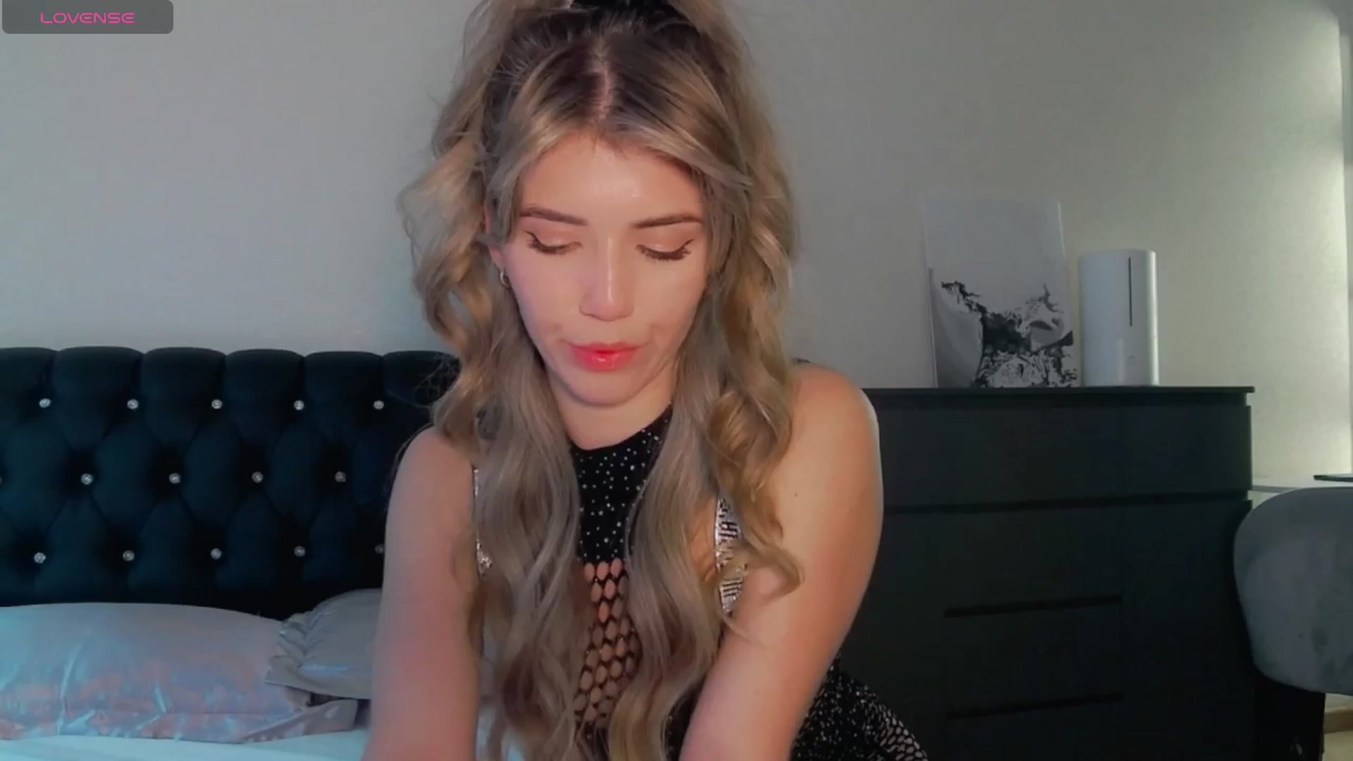 Gallery image thumbnail from KilianSou's myfreecams stream on, 06/25/2025, 05:18 image 20 of 20