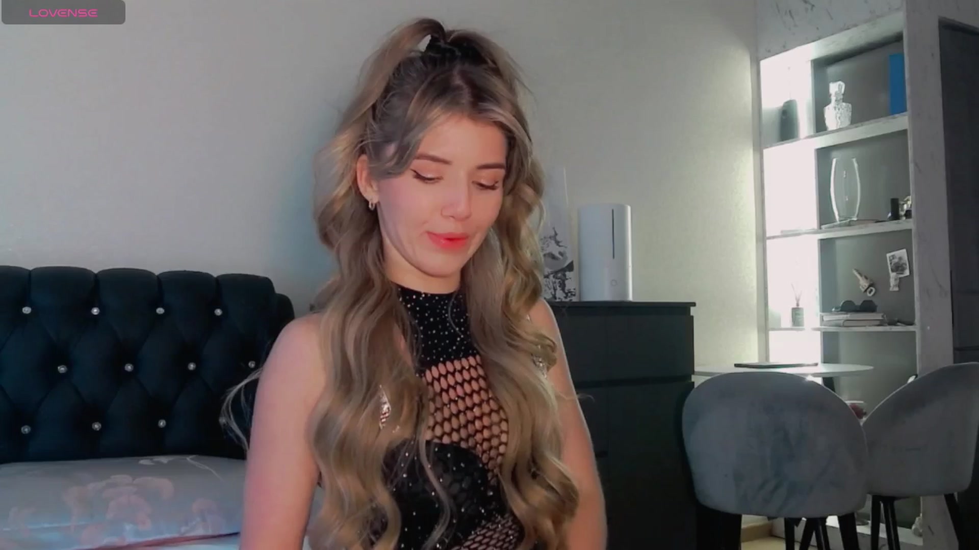 Gallery image thumbnail from KilianSou's myfreecams stream on, 06/25/2025, 05:59 image 8 of 20
