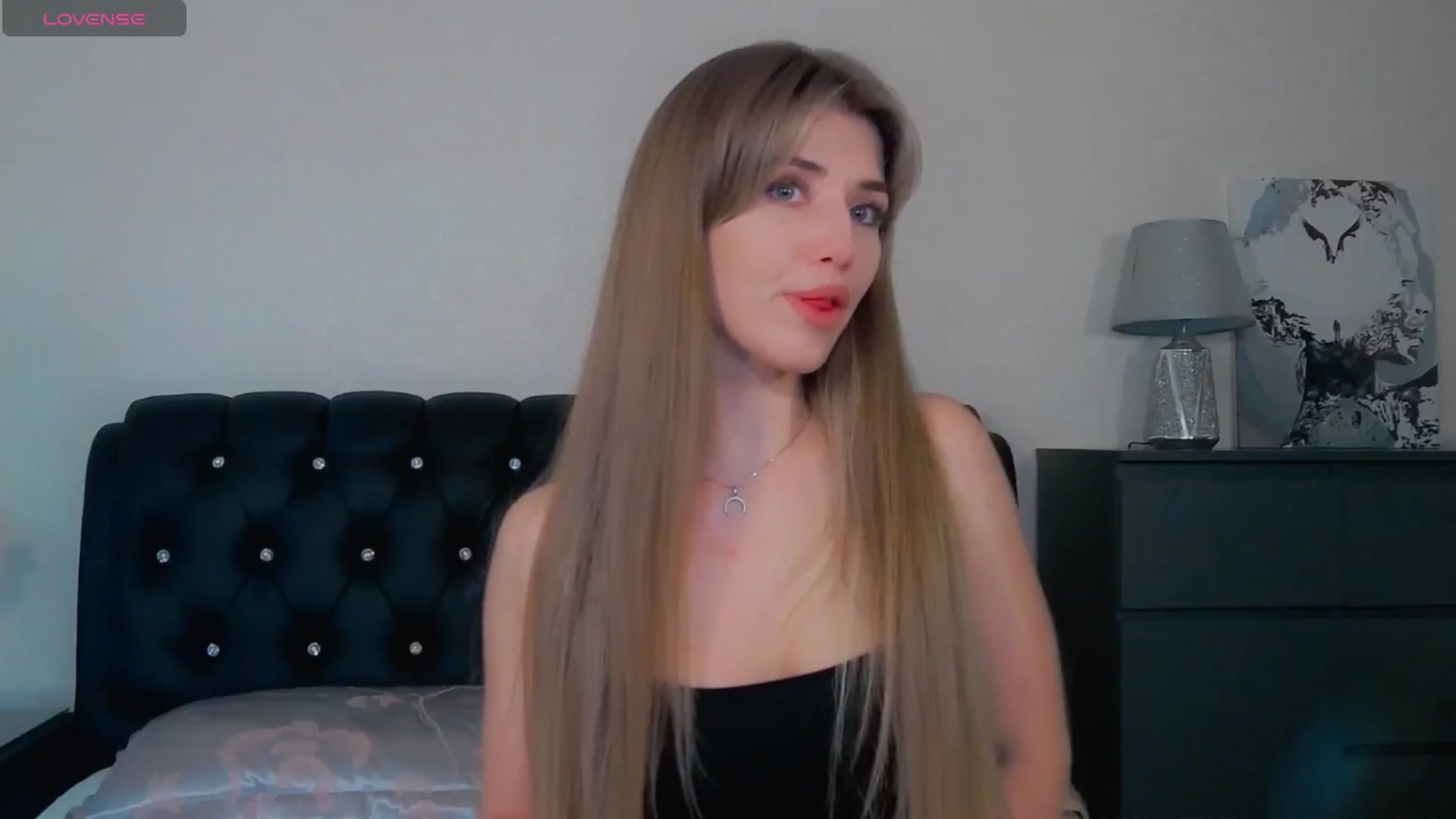 Gallery image thumbnail from KilianSou's myfreecams stream on, 07/21/2025, 06:56 image 15 of 20