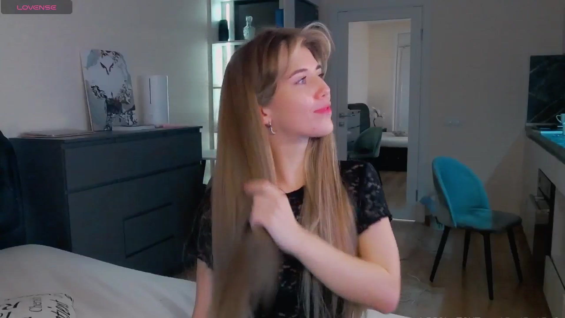Gallery image thumbnail from KilianSou's myfreecams stream on, 08/23/2025, 10:56 image 10 of 20