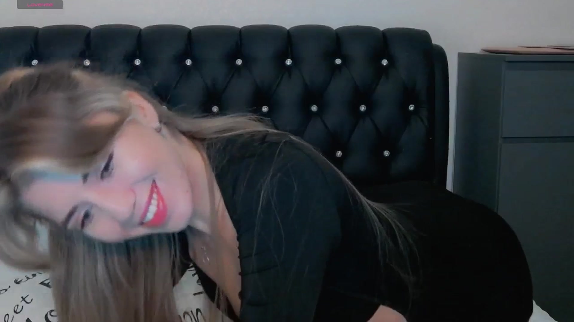 Gallery image thumbnail from KilianSou's myfreecams stream on, 09/01/2025, 02:58 image 5 of 20
