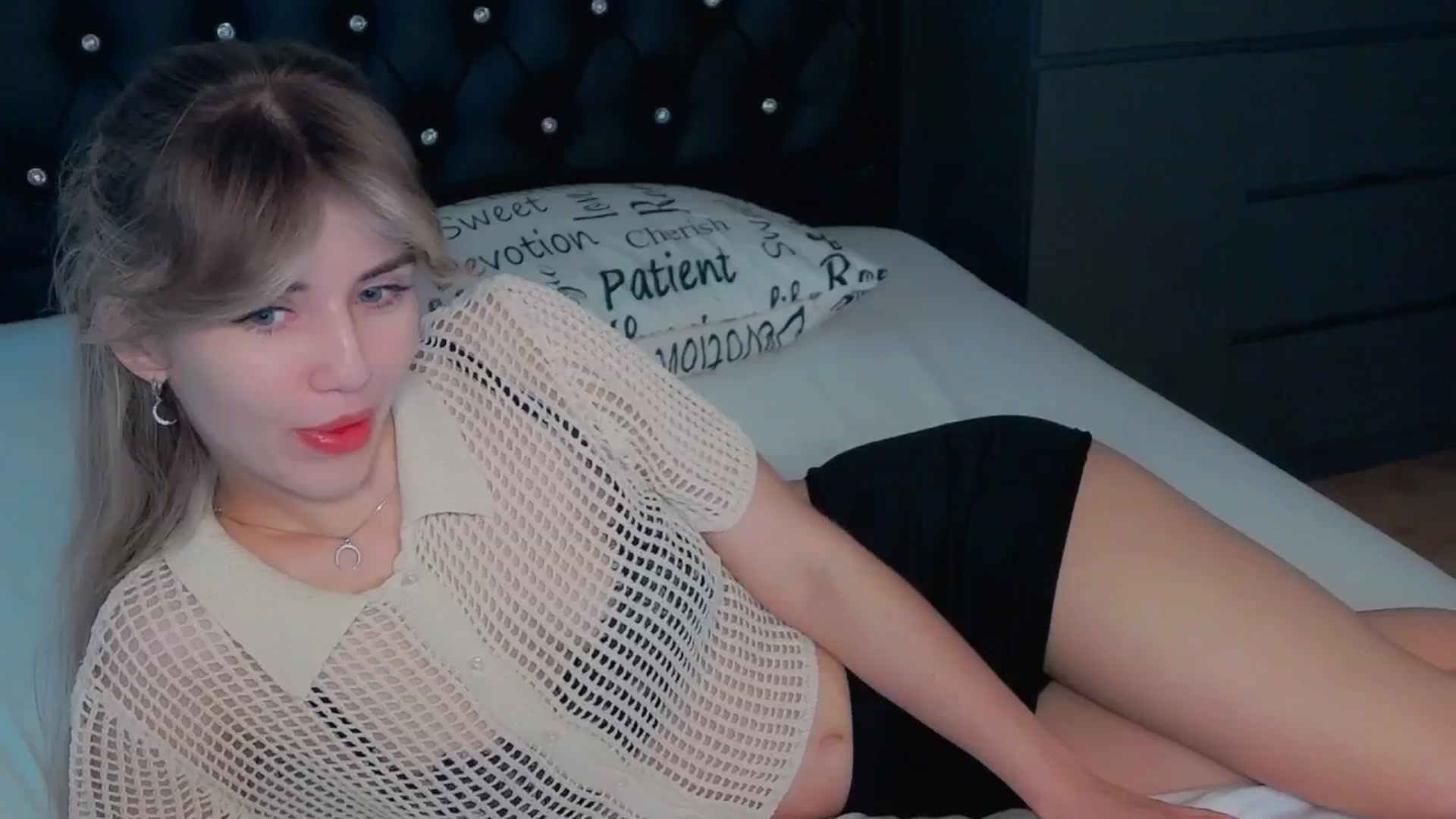 Gallery image thumbnail from KilianSou's myfreecams stream on, 09/02/2025, 03:12 image 3 of 20