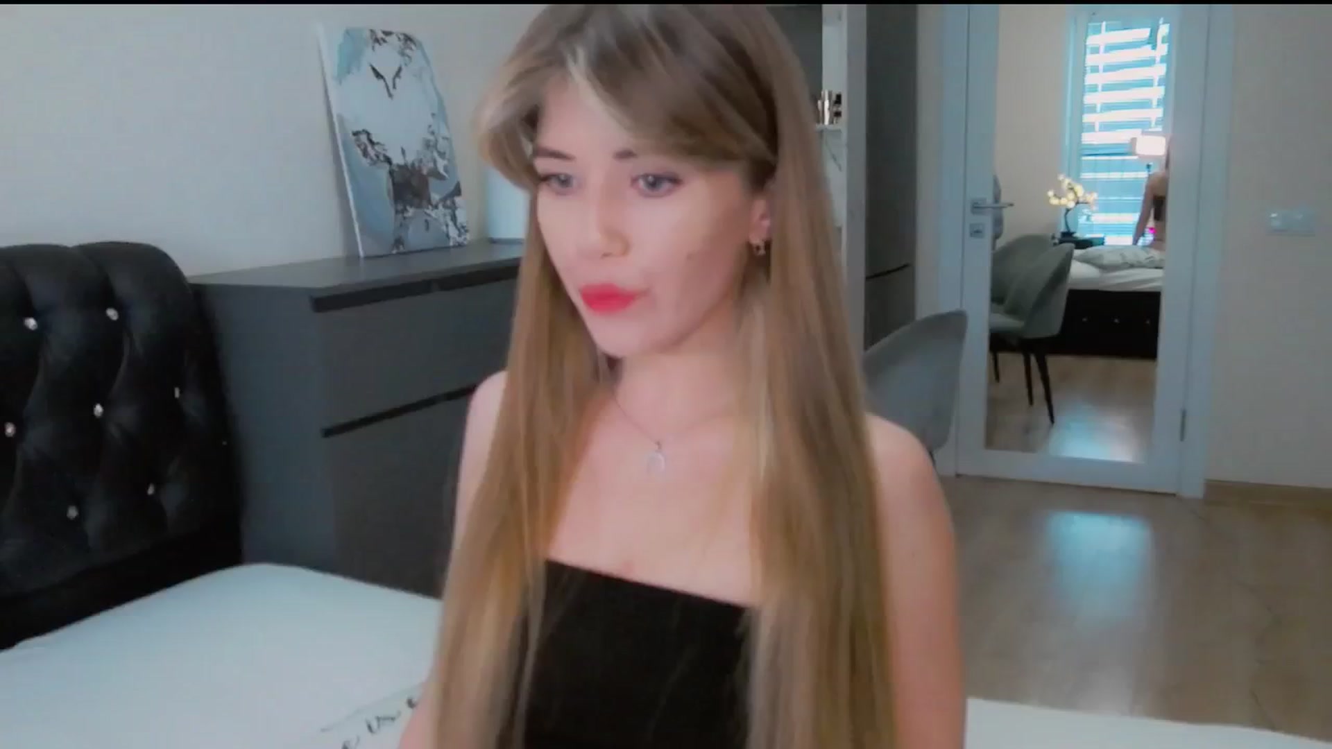 Gallery image thumbnail from KilianSou's myfreecams stream on, 09/15/2025, 07:00 image 4 of 20