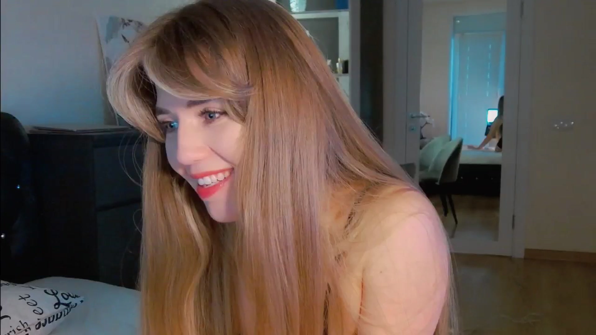 Gallery image thumbnail from KilianSou's myfreecams stream on, 09/19/2025, 04:50 image 5 of 20