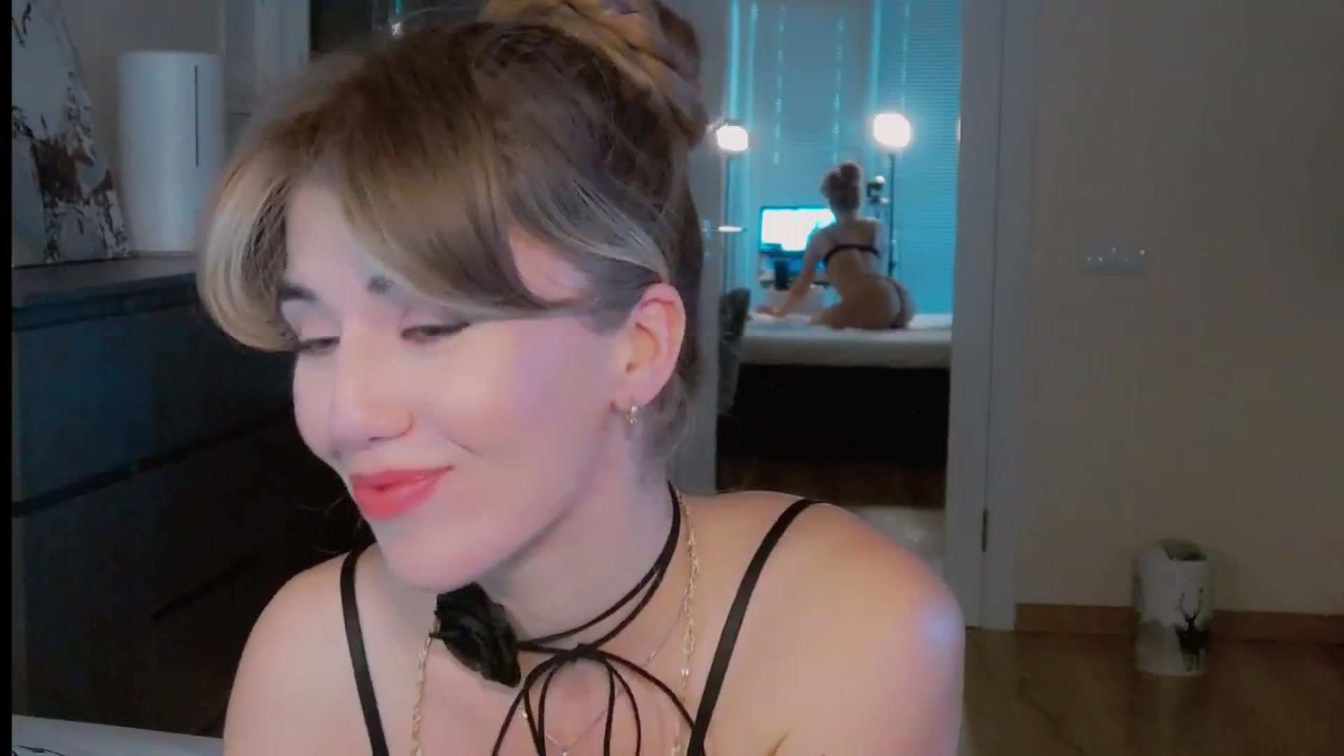 Gallery image thumbnail from KilianSou's myfreecams stream on, 09/23/2025, 04:40 image 6 of 20
