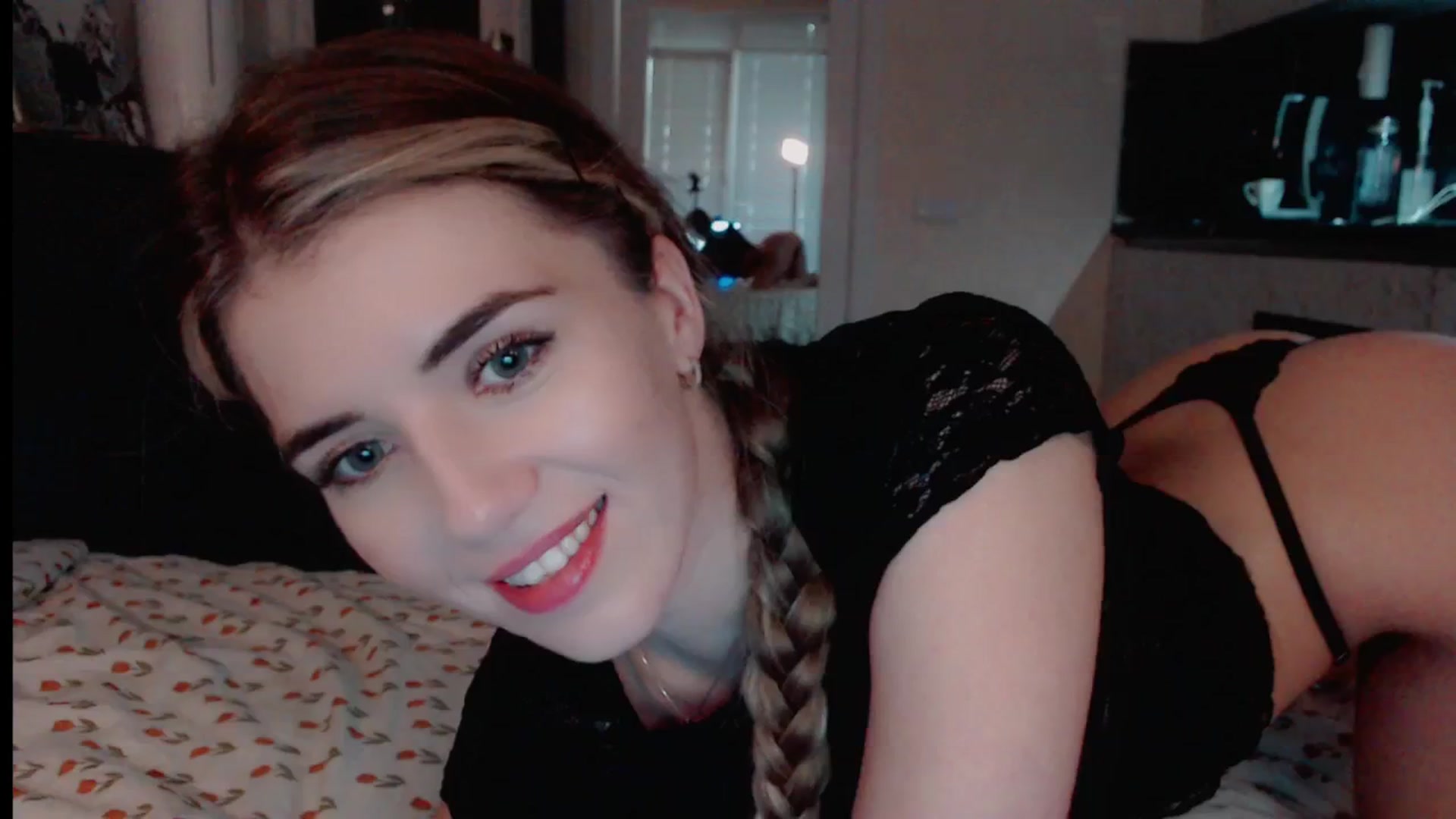 Gallery image thumbnail from KilianSou's myfreecams stream on, 09/24/2025, 06:24 image 6 of 20