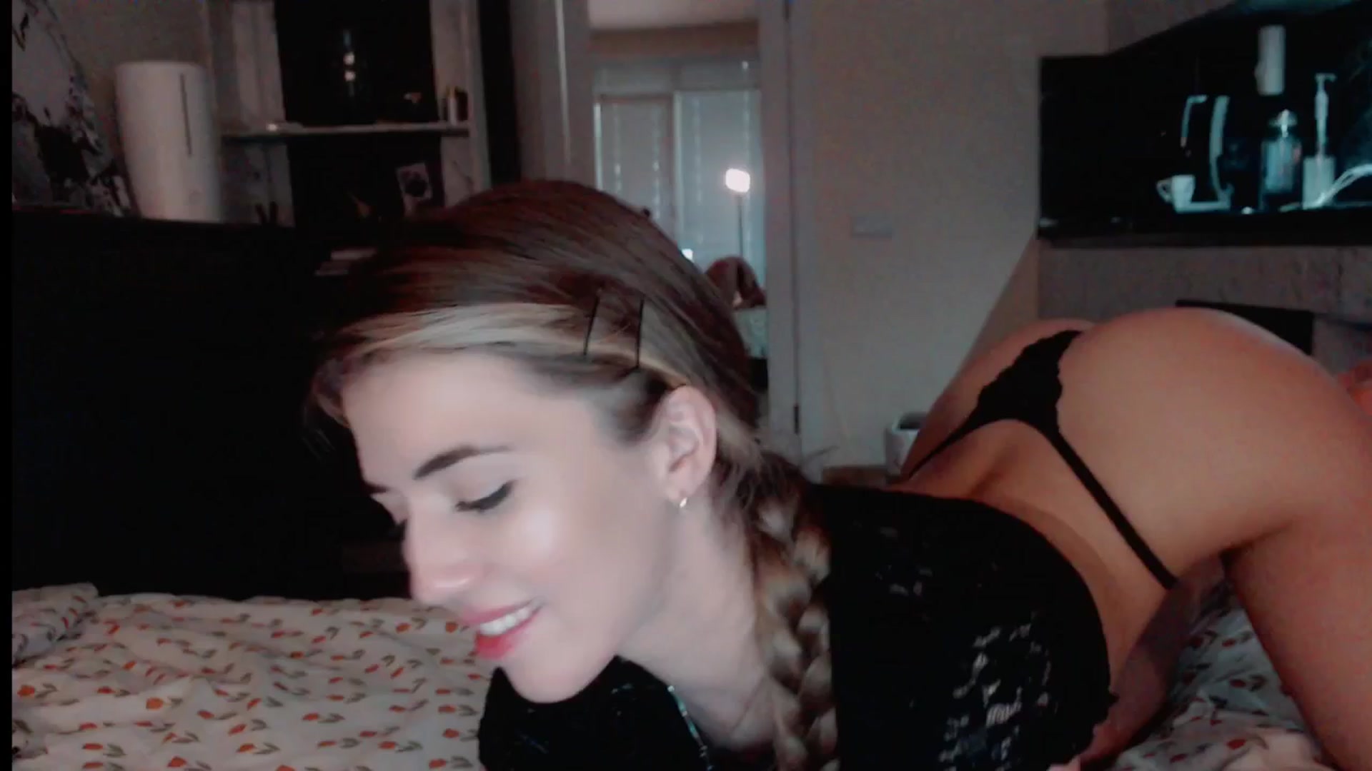 Gallery image thumbnail from KilianSou's myfreecams stream on, 09/24/2025, 06:24 image 13 of 20