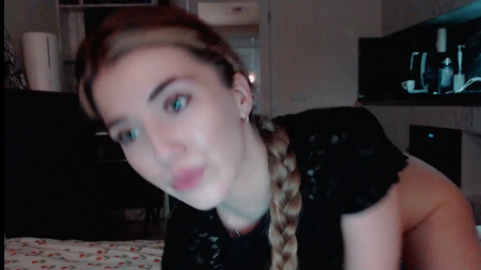 Gallery image thumbnail from KilianSou's myfreecams stream on, 09/24/2025, 06:24 image 14 of 20