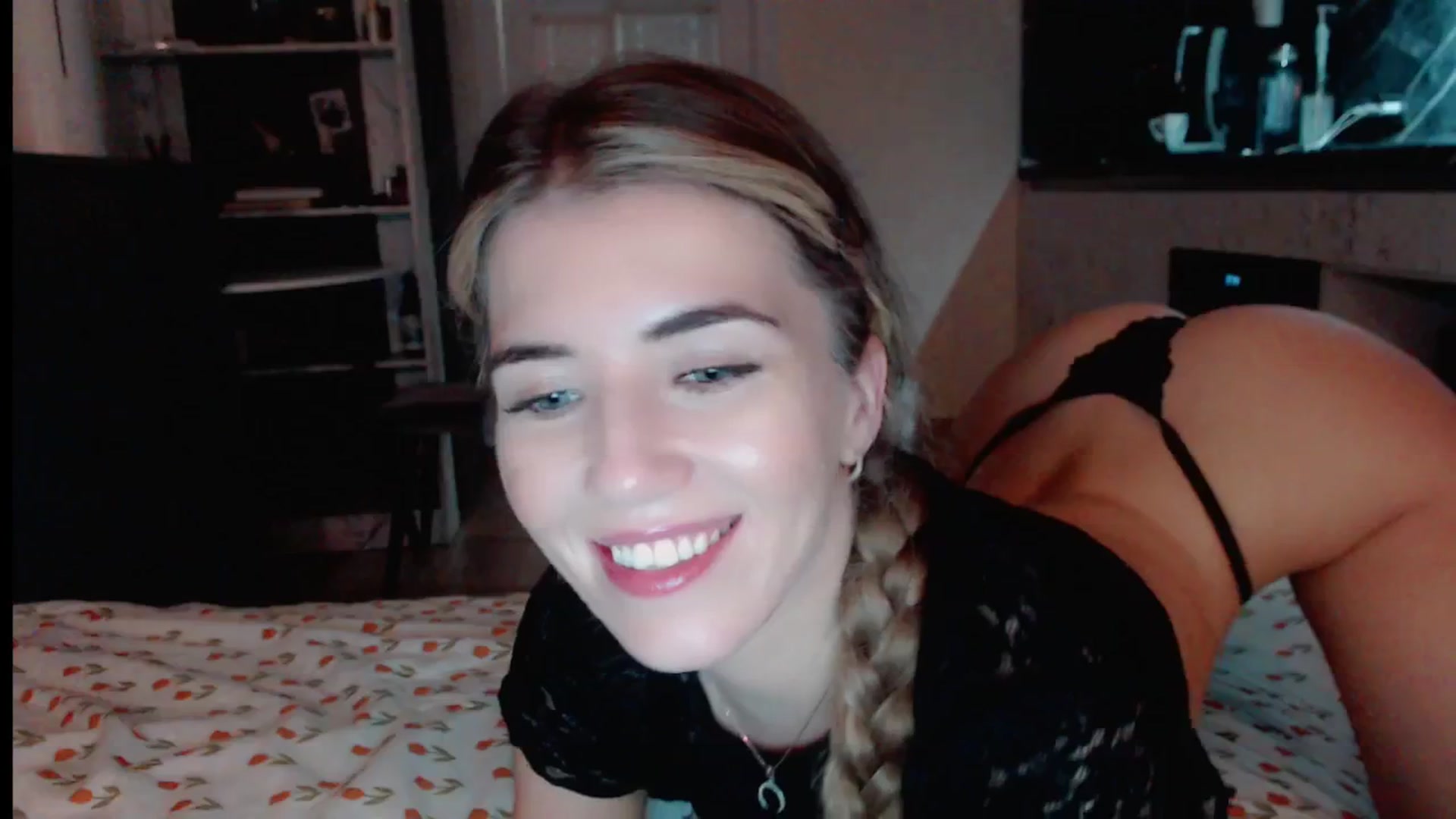 Gallery image thumbnail from KilianSou's myfreecams stream on, 09/24/2025, 06:24 image 17 of 20