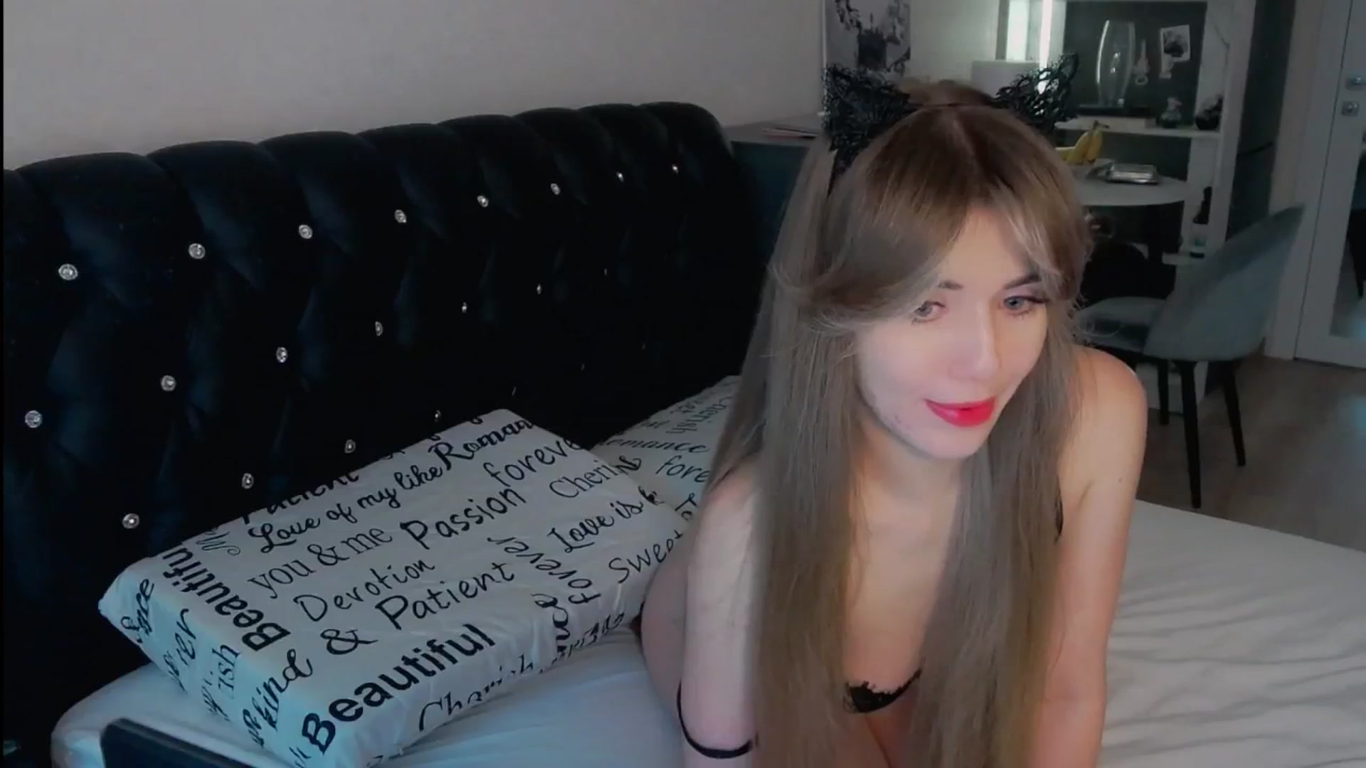 Gallery image thumbnail from KilianSou's myfreecams stream on, 11/01/2025, 04:26 image 12 of 20