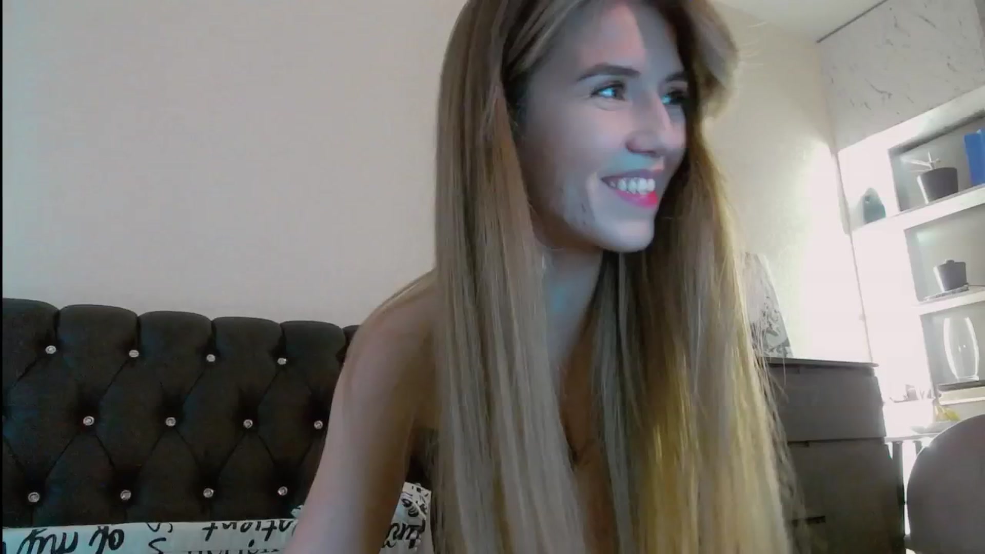 Gallery image thumbnail from KilianSou's myfreecams stream on, 11/05/2025, 05:32 image 10 of 20