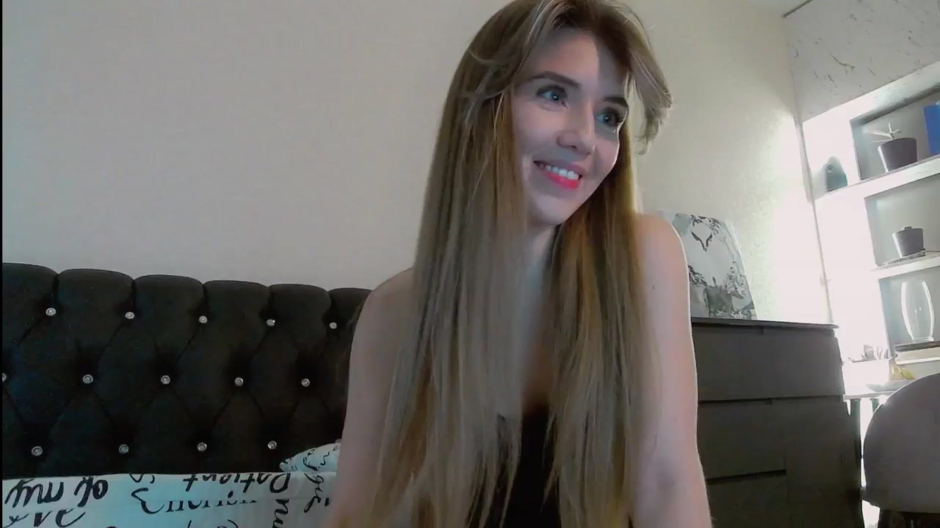 Gallery image thumbnail from KilianSou's myfreecams stream on, 11/05/2025, 05:32 image 17 of 20