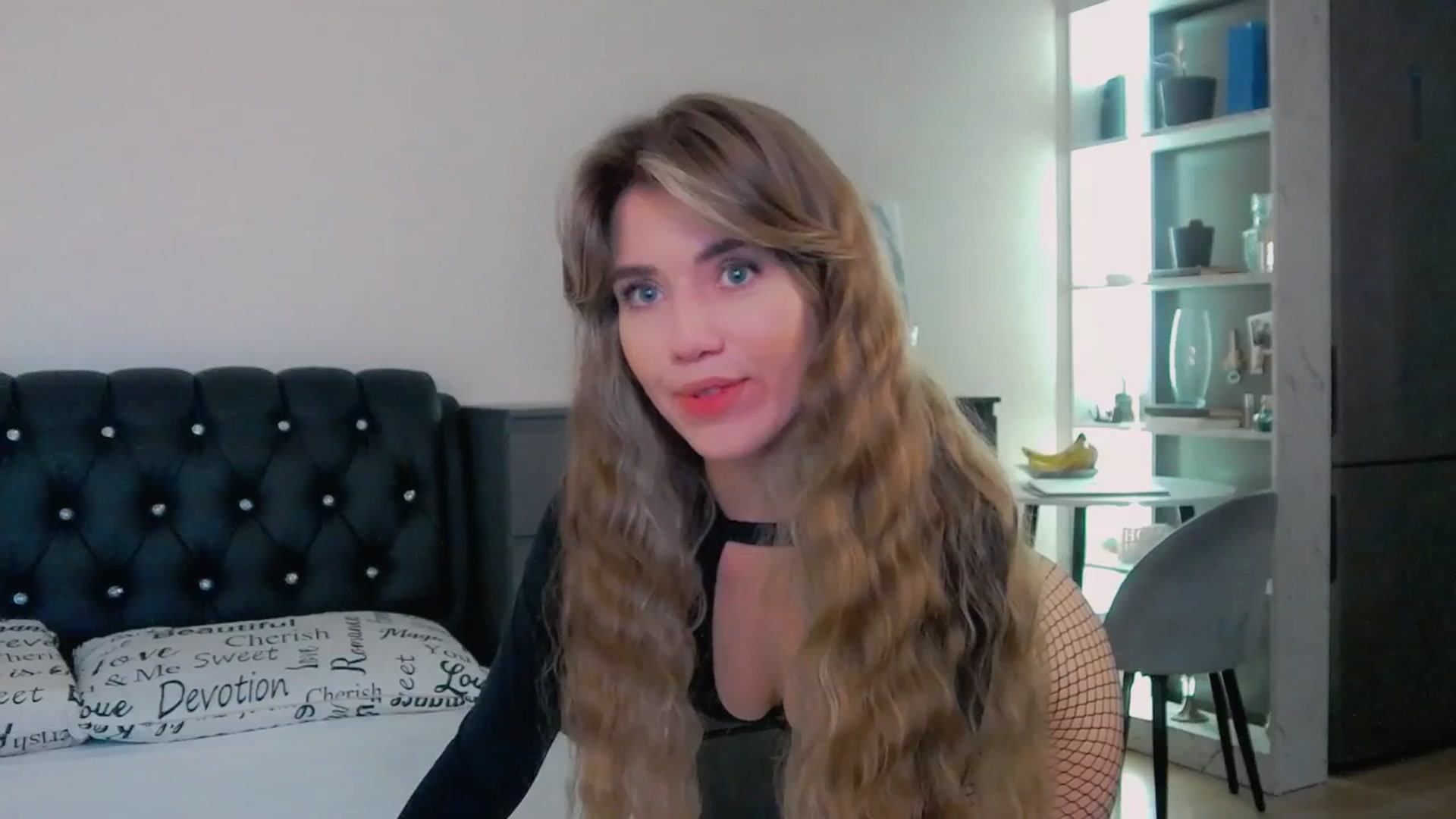 Gallery image thumbnail from KilianSou's myfreecams stream on, 11/17/2025, 03:49 image 14 of 20