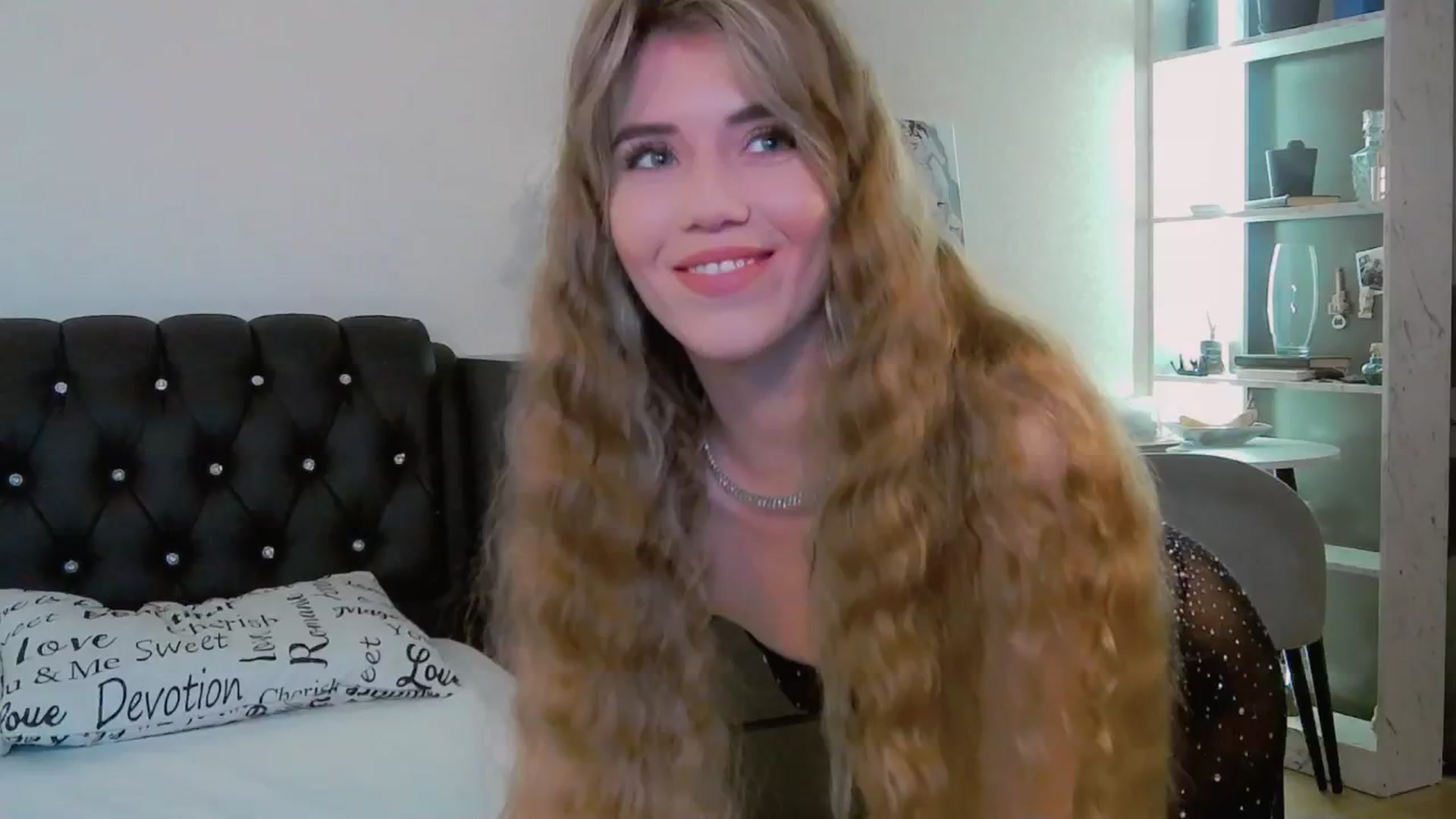 Gallery image thumbnail from KilianSou's myfreecams stream on, 11/19/2025, 03:49 image 1 of 20