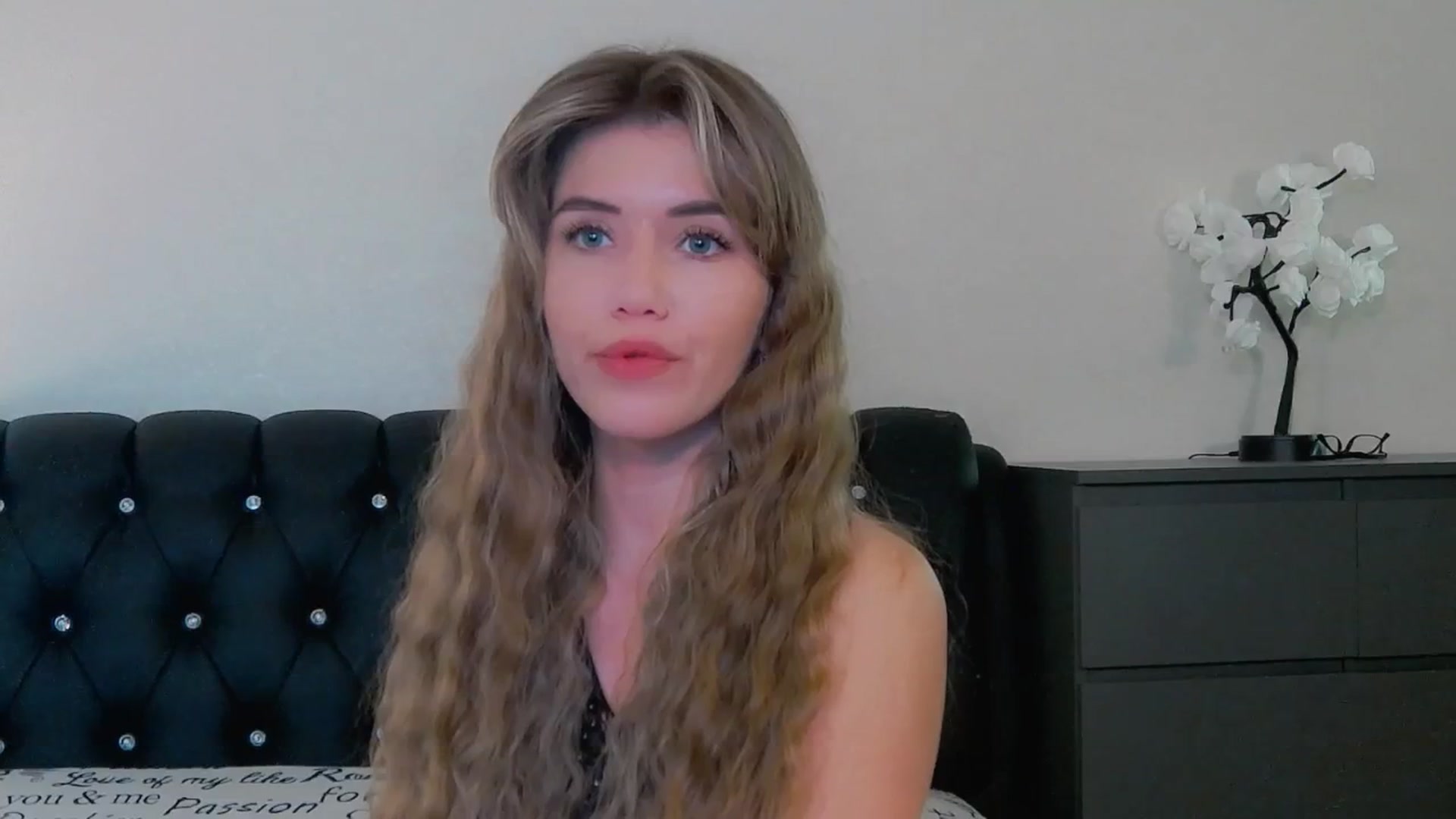 Gallery image thumbnail from KilianSou's myfreecams stream on, 11/22/2025, 07:00 image 15 of 20