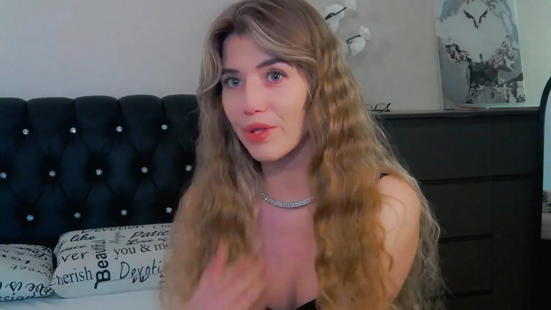 Gallery image thumbnail from KilianSou's myfreecams stream on, 11/24/2025, 06:49 image 14 of 20