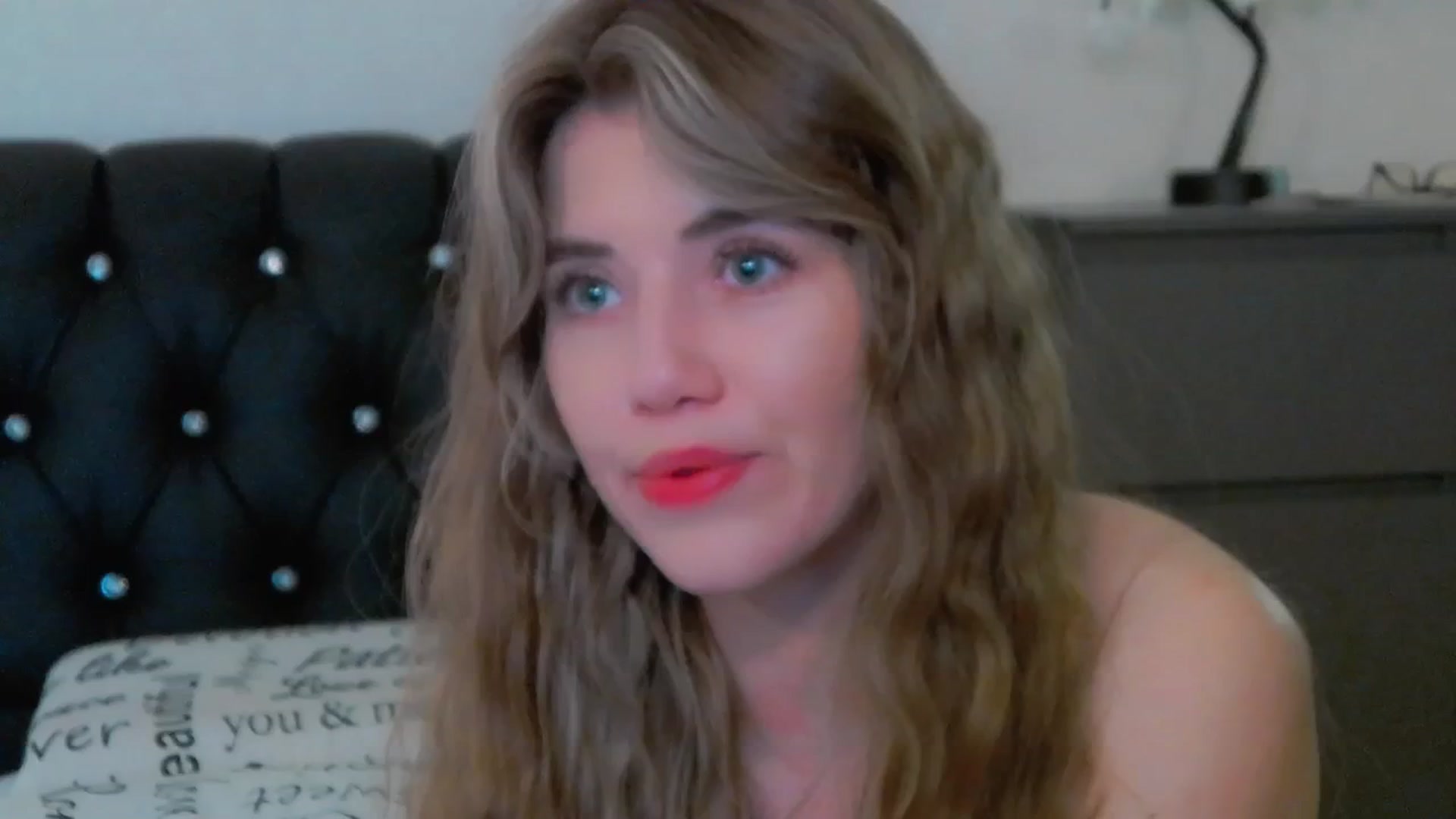 Gallery image thumbnail from KilianSou's myfreecams stream on, 11/24/2025, 09:30 image 9 of 20