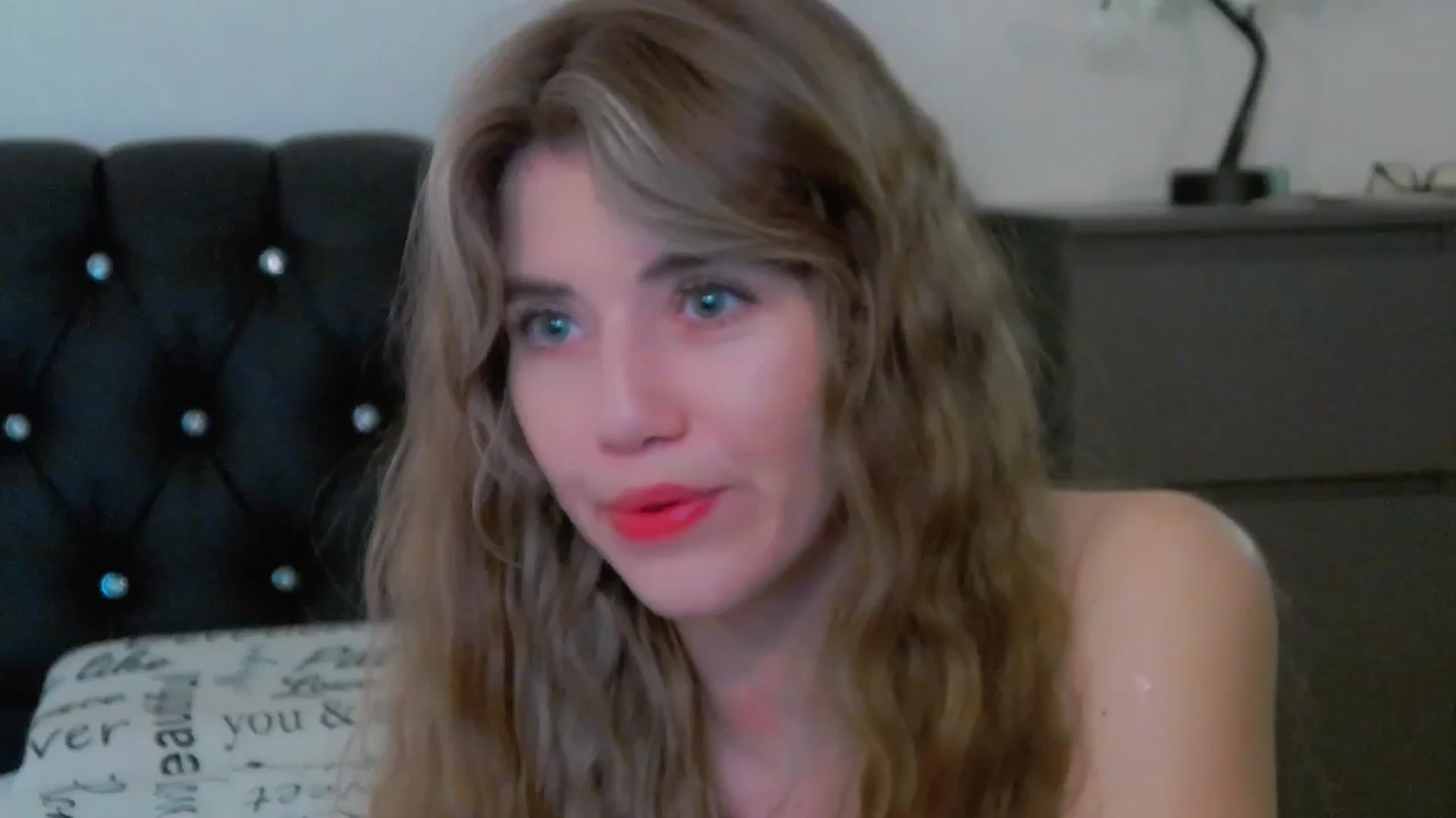 Gallery image thumbnail from KilianSou's myfreecams stream on, 11/24/2025, 09:30 image 7 of 20