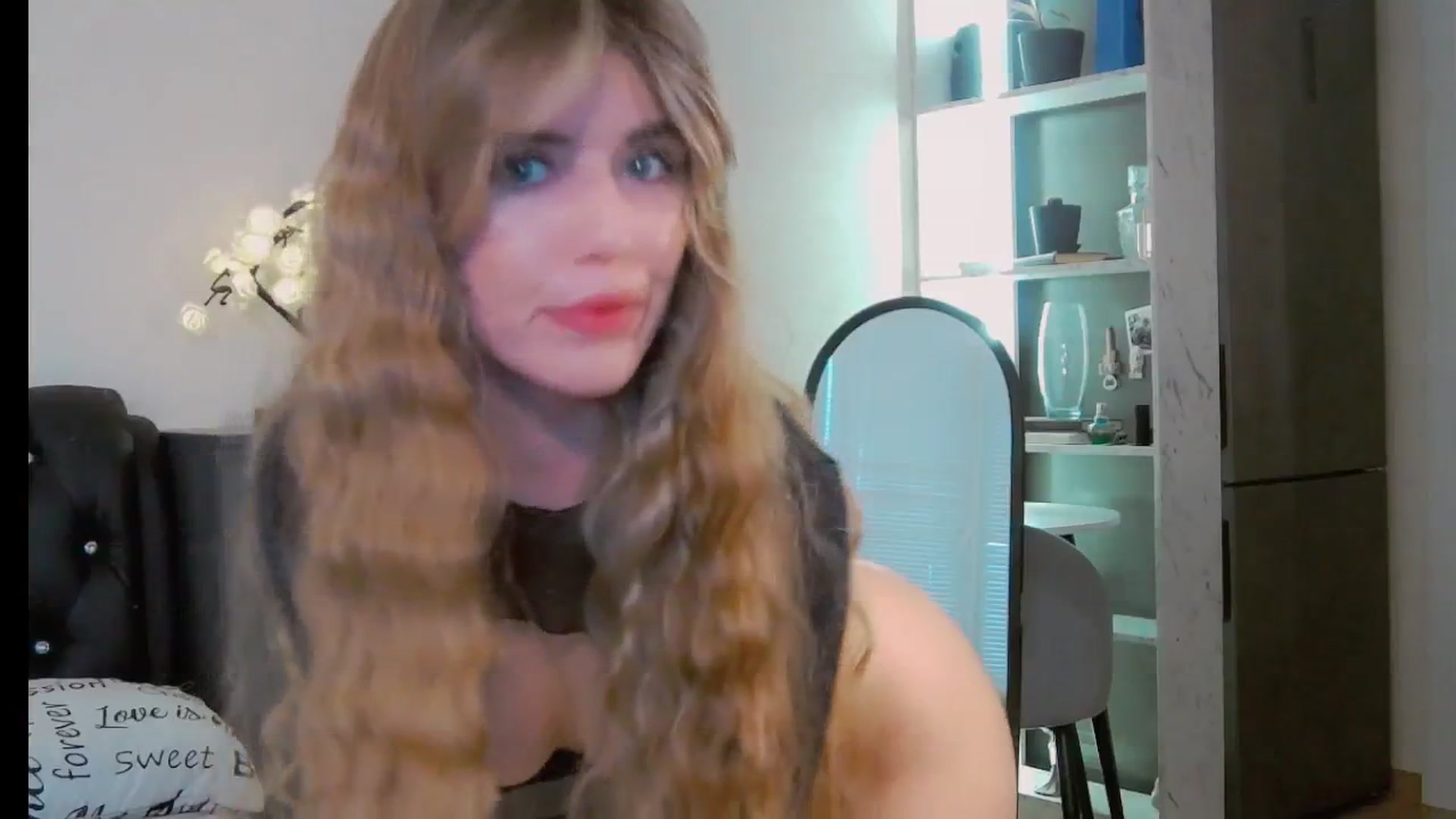 Gallery image thumbnail from KilianSou's myfreecams stream on, 11/28/2025, 06:56 image 12 of 20